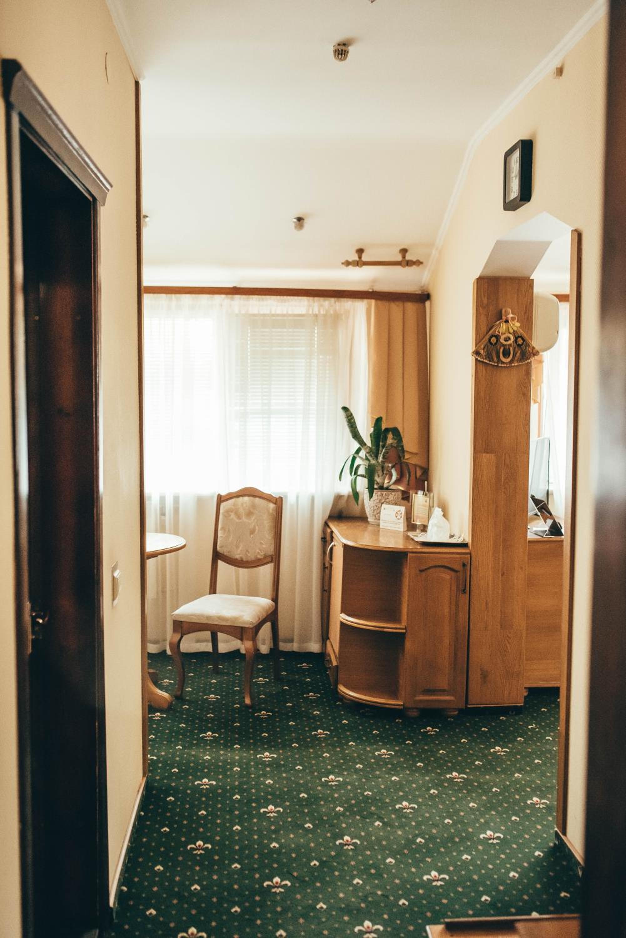 Photo 16