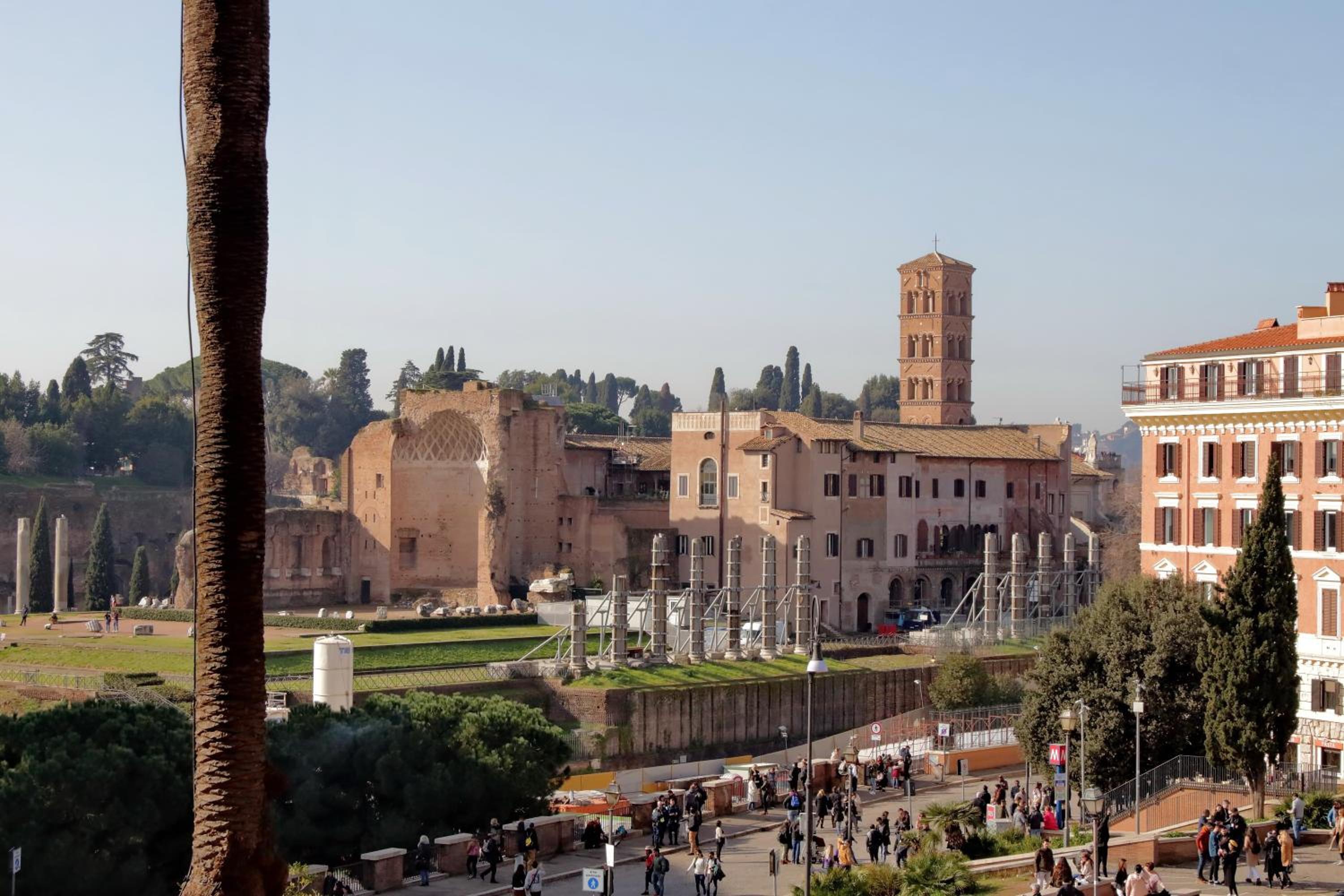 ROMANCE AL COLOSSEO 2 photo 3