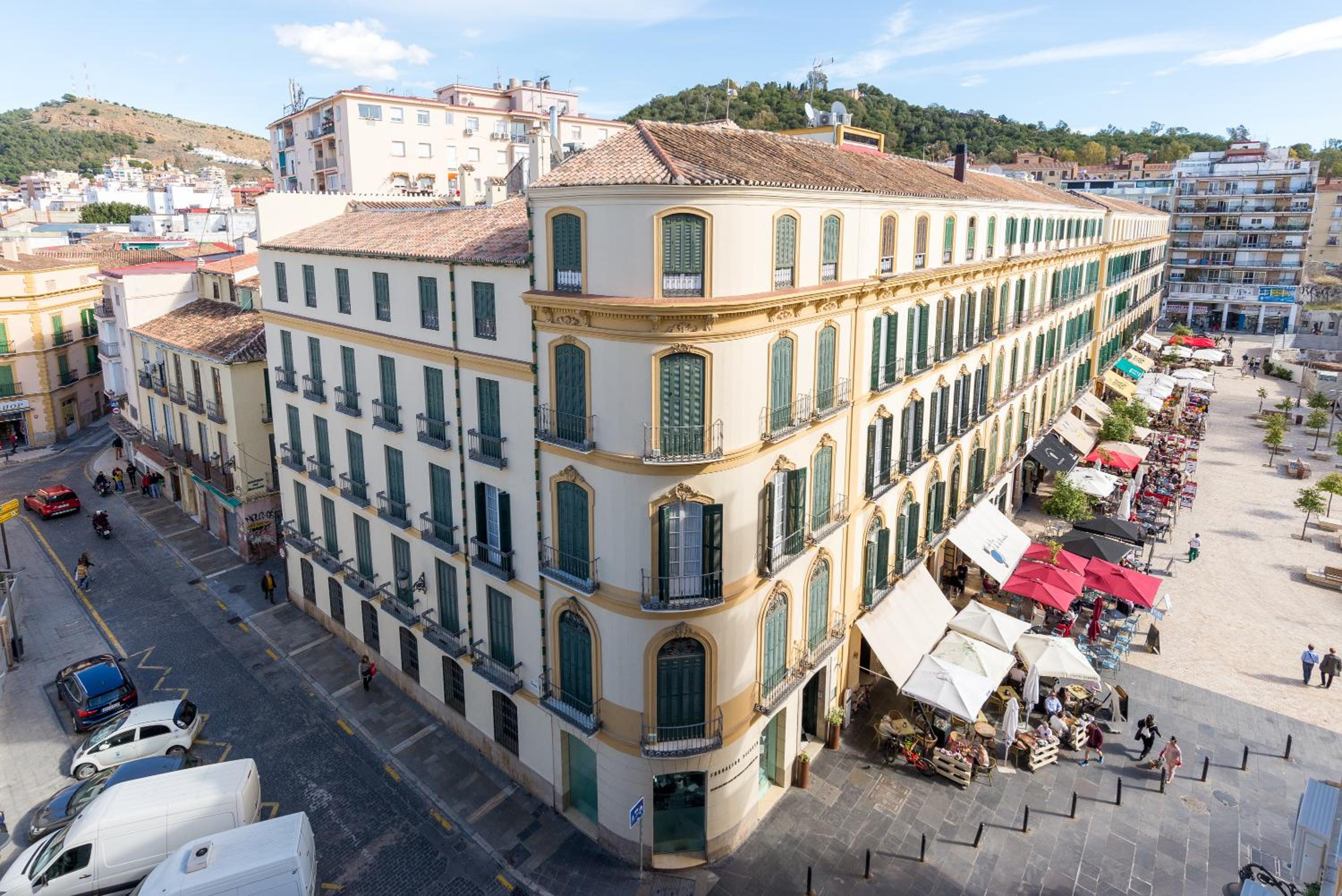 BHost - Suite La Merced