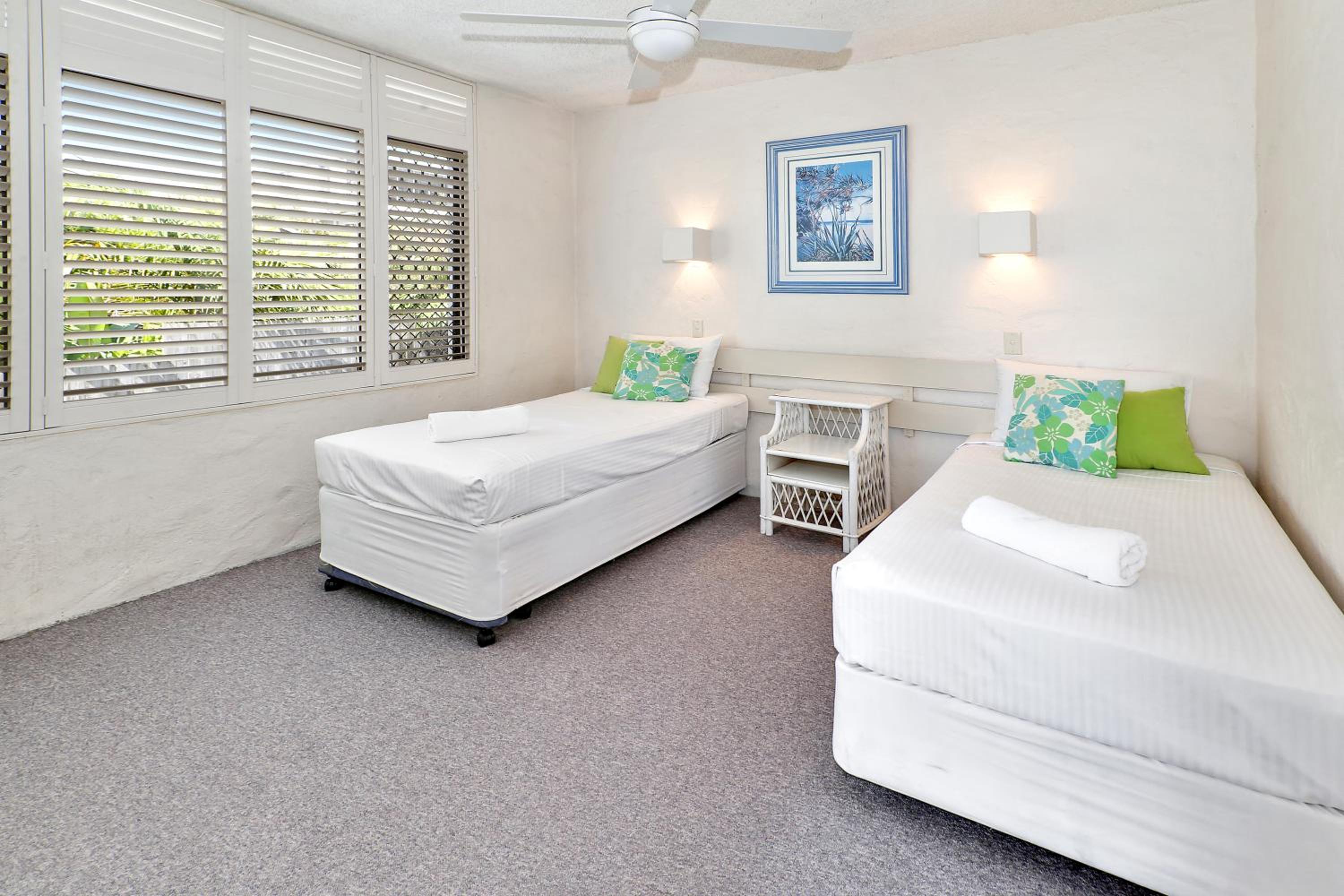 Warroo Apartments