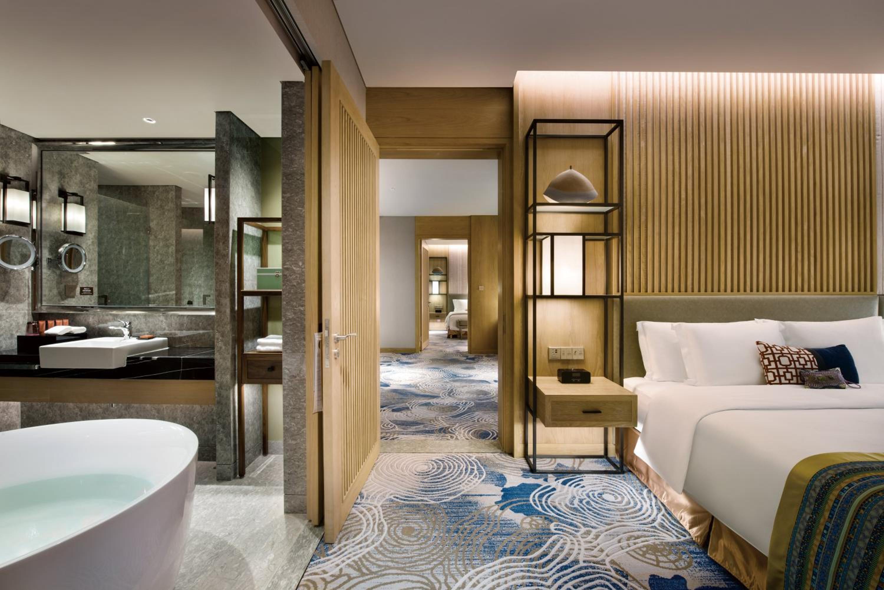 Crowne Plaza - Kunming Ancient Dian Town by IHG
