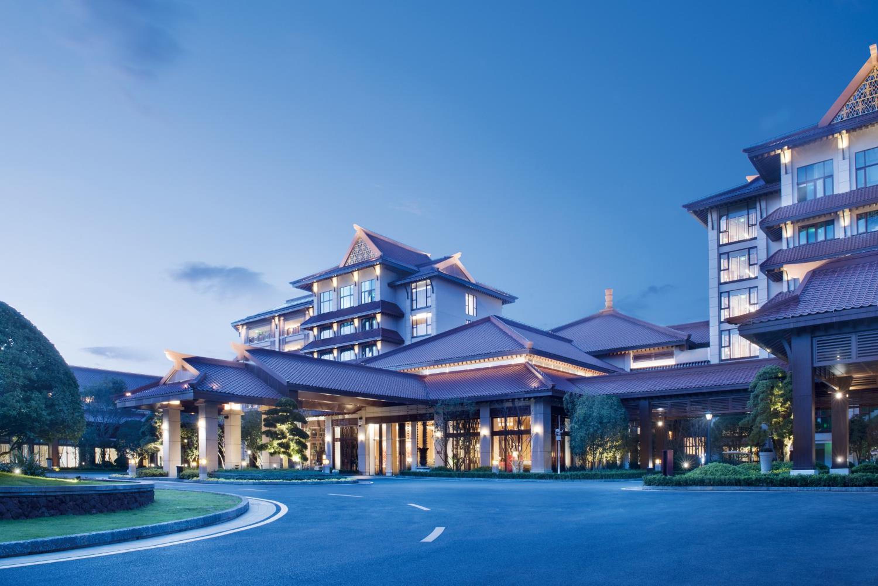 Crowne Plaza - Kunming Ancient Dian Town by IHG