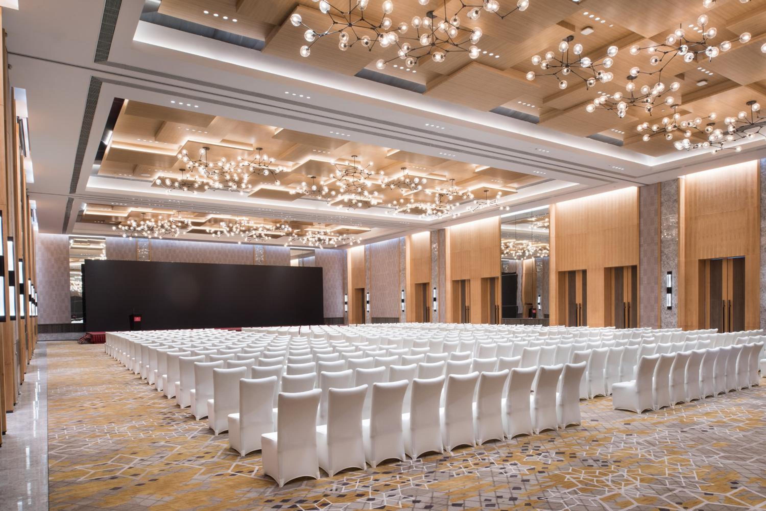 Crowne Plaza - Kunming Ancient Dian Town by IHG