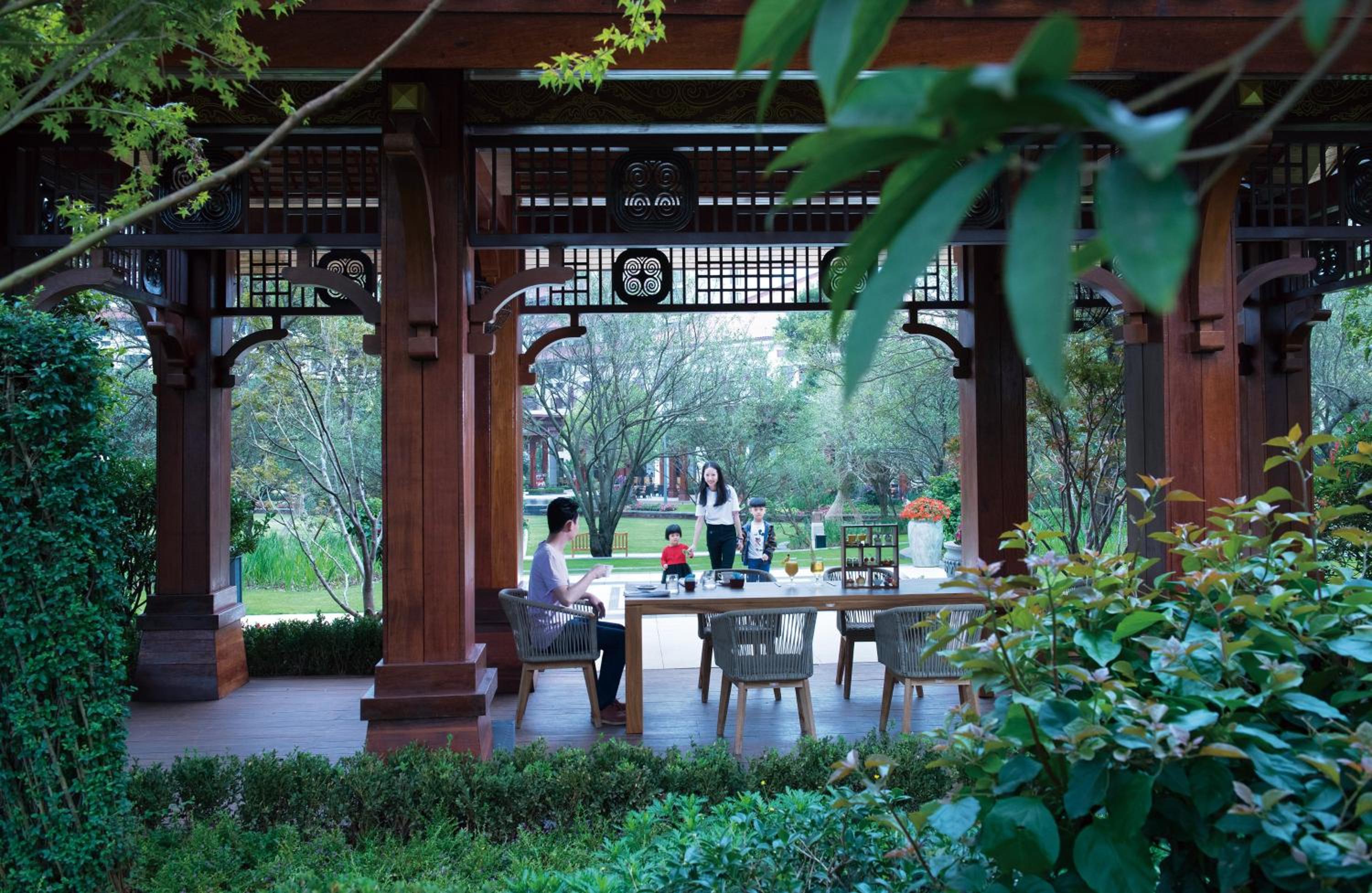Crowne Plaza - Kunming Ancient Dian Town by IHG