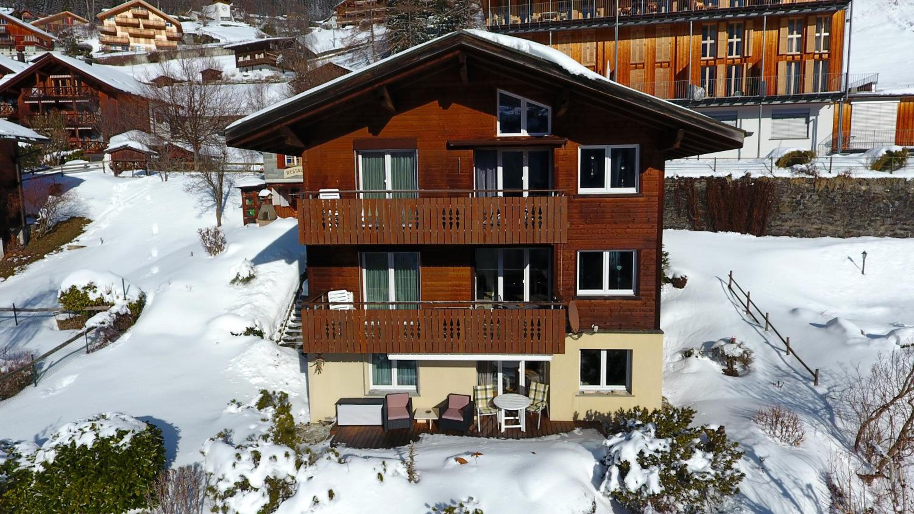 Chalet Gerbera view 2