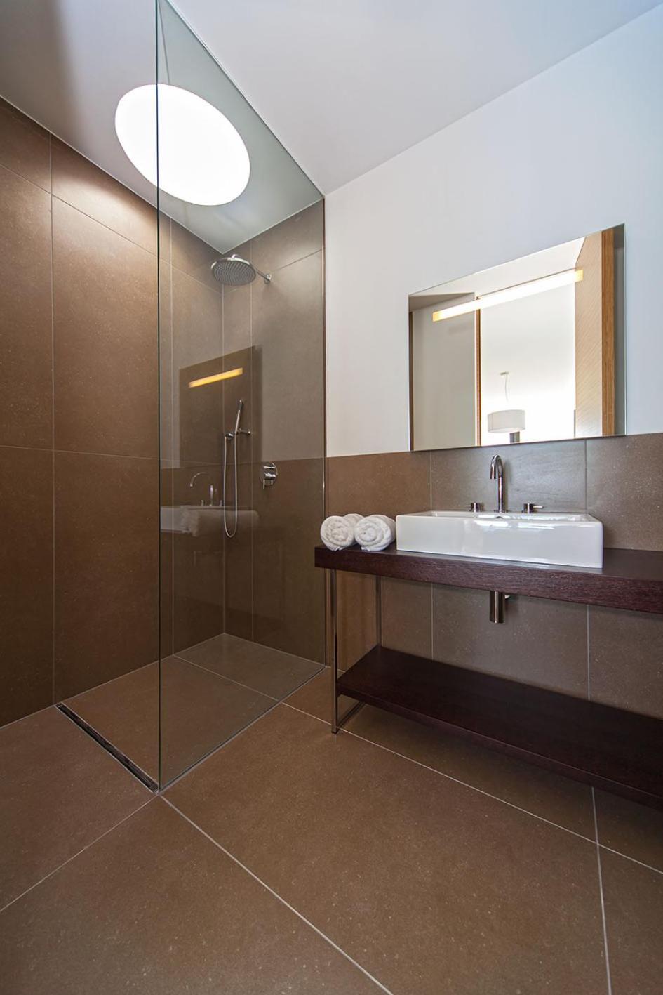 Golden Rays Luxury Villas & Apartments