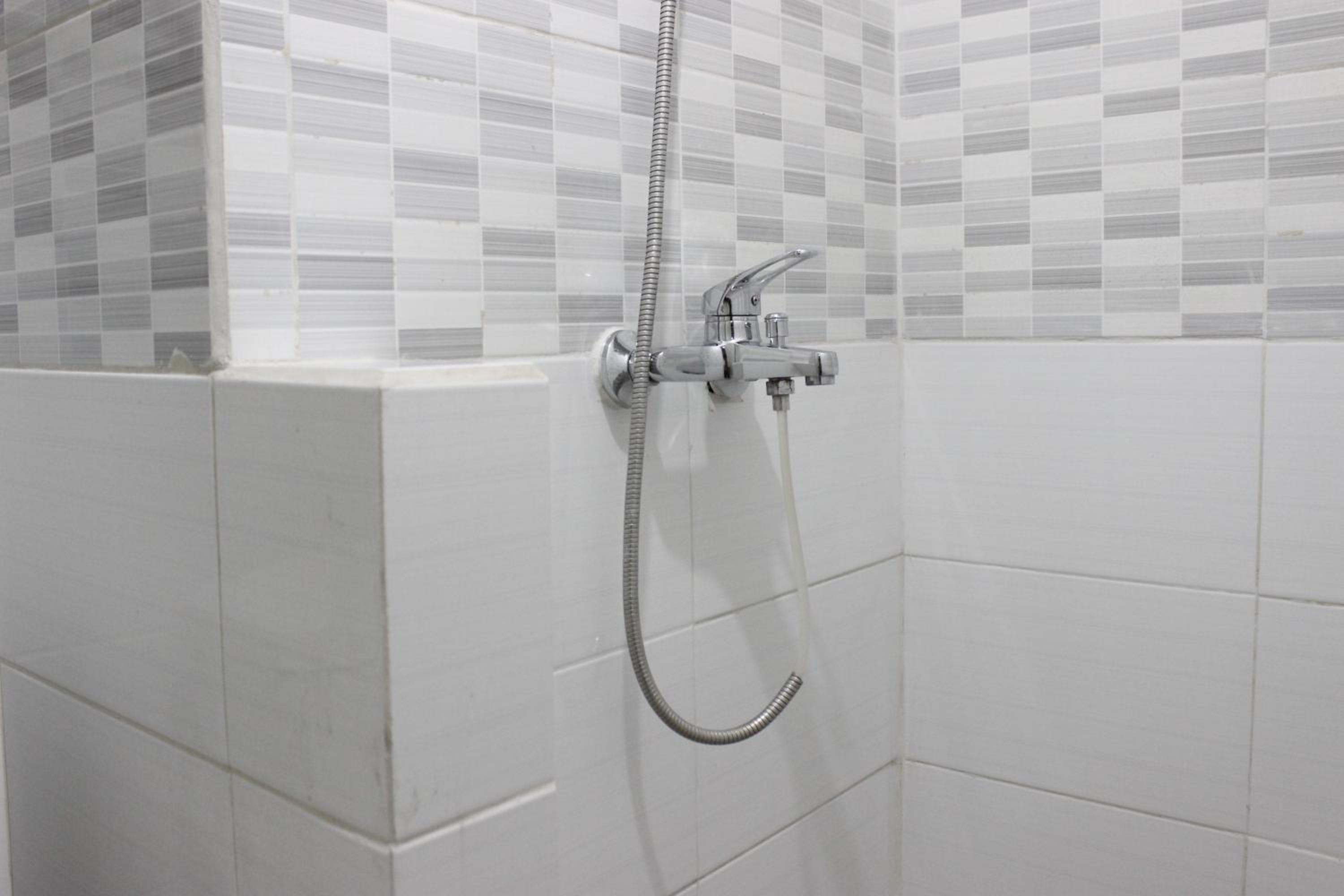 Cozy 2BR Apartment at The Jarrdin Cihampelas near Cihampelas Walk By Travelio, Bandung - 10