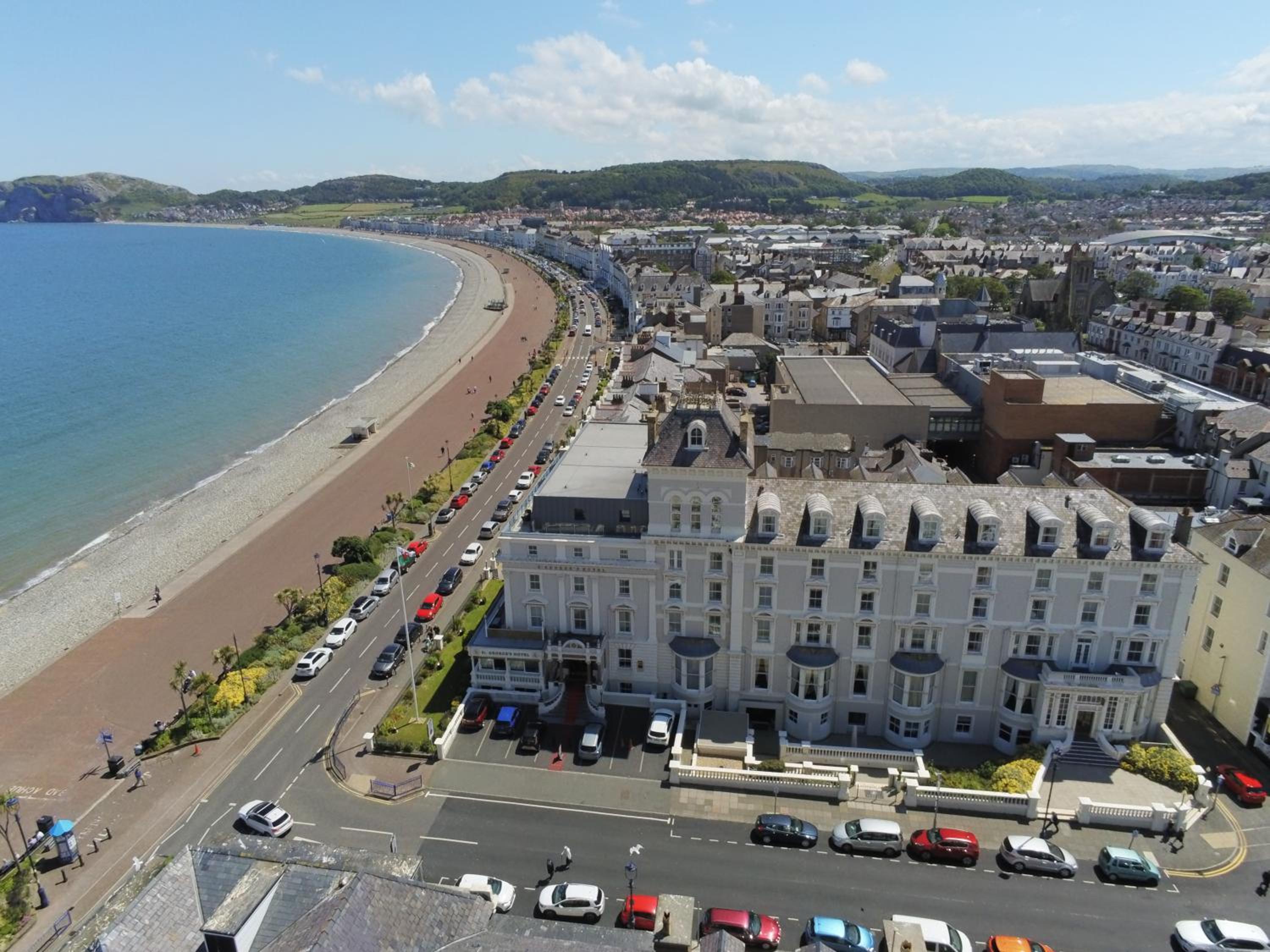 Hotel St George's Hotel - Llandudno - Image 1