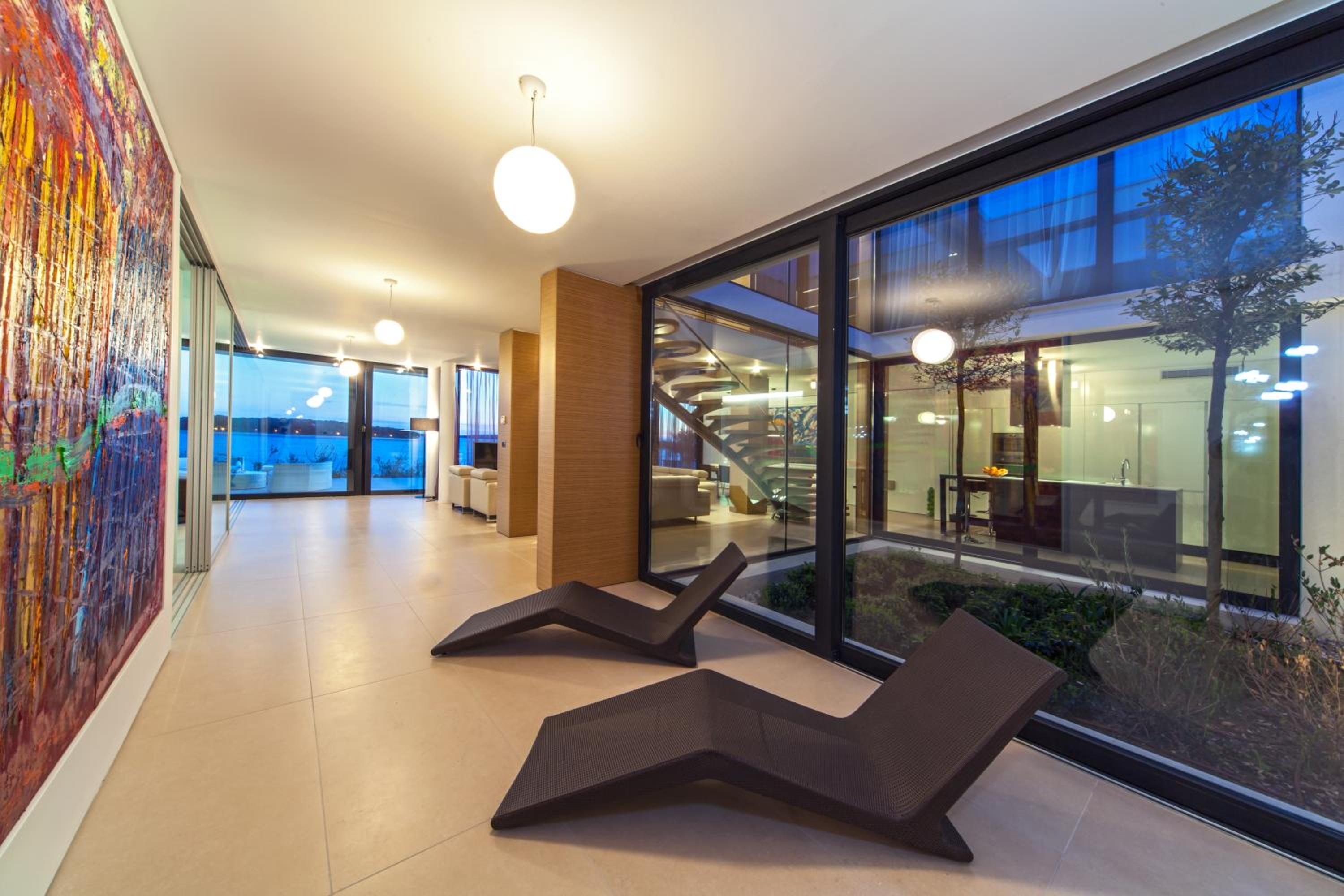 Golden Rays Luxury Villas & Apartments