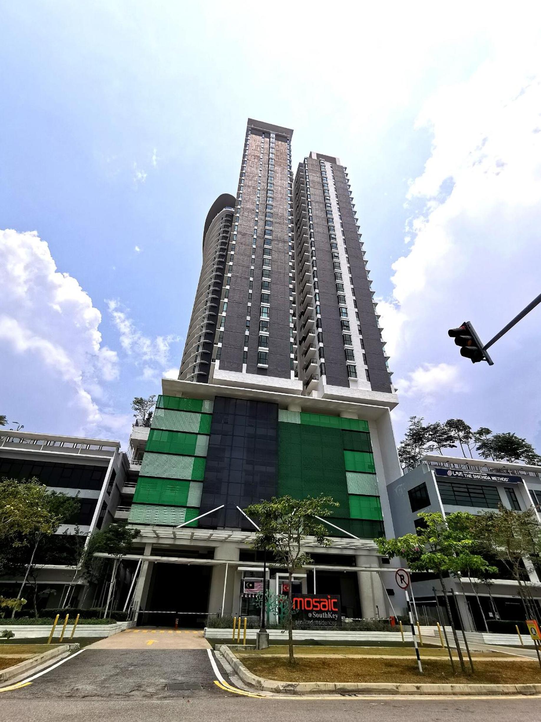 Mid Valley Southkey Mosaic Cozy Suite at Johor Bahru