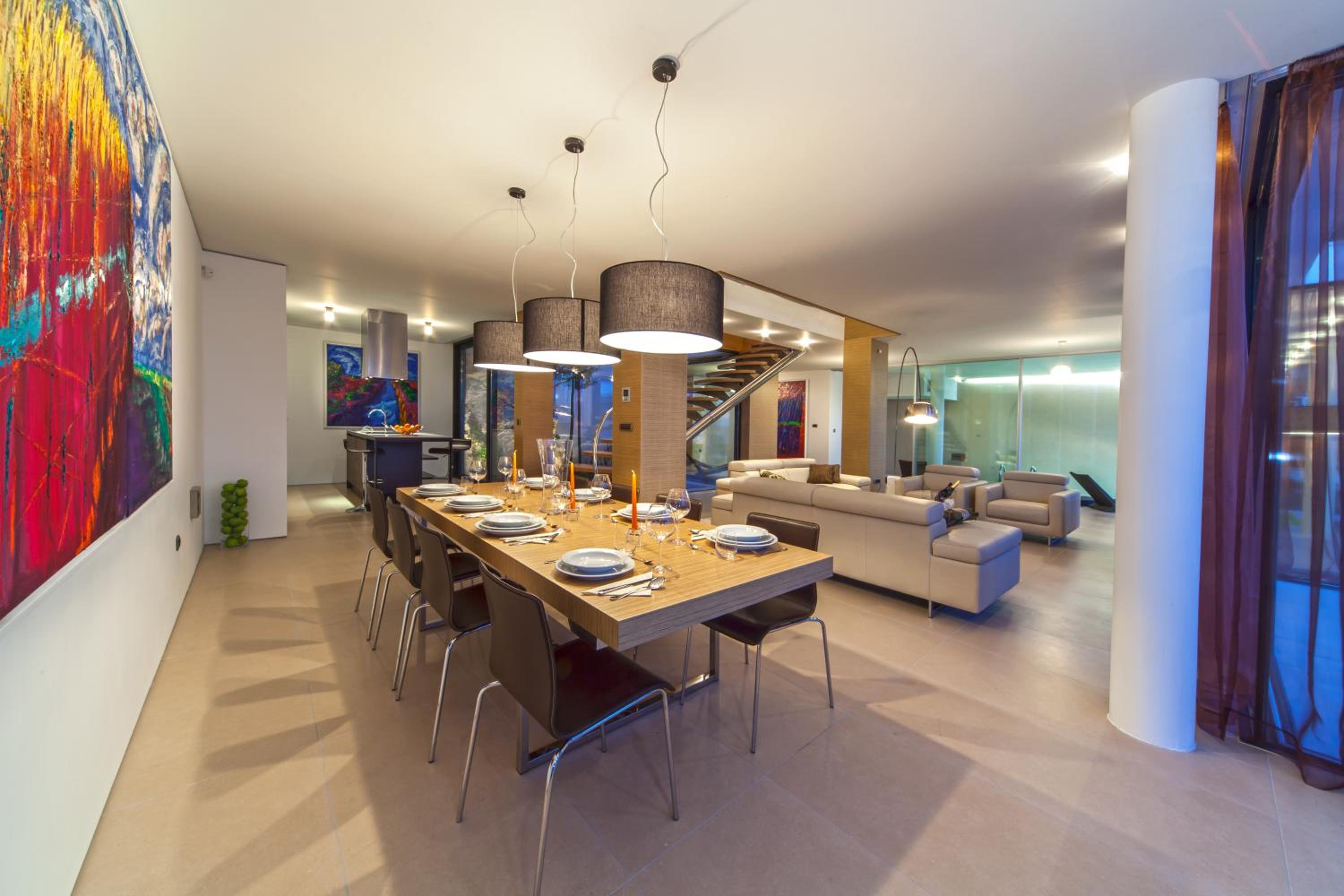 Golden Rays Luxury Villas & Apartments
