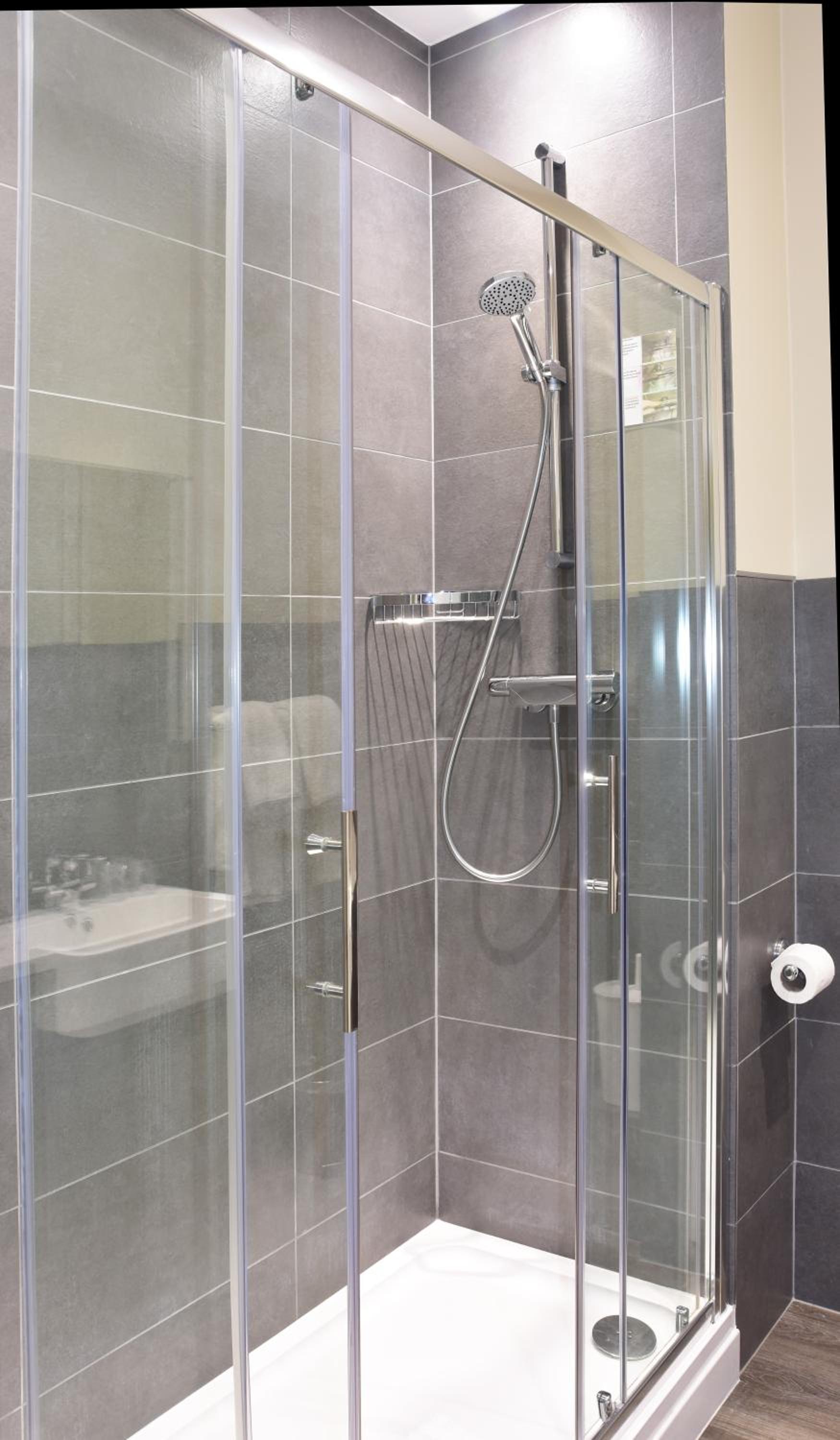 Oxford Vacations - Royal Oxford Hotel - Property Image 32