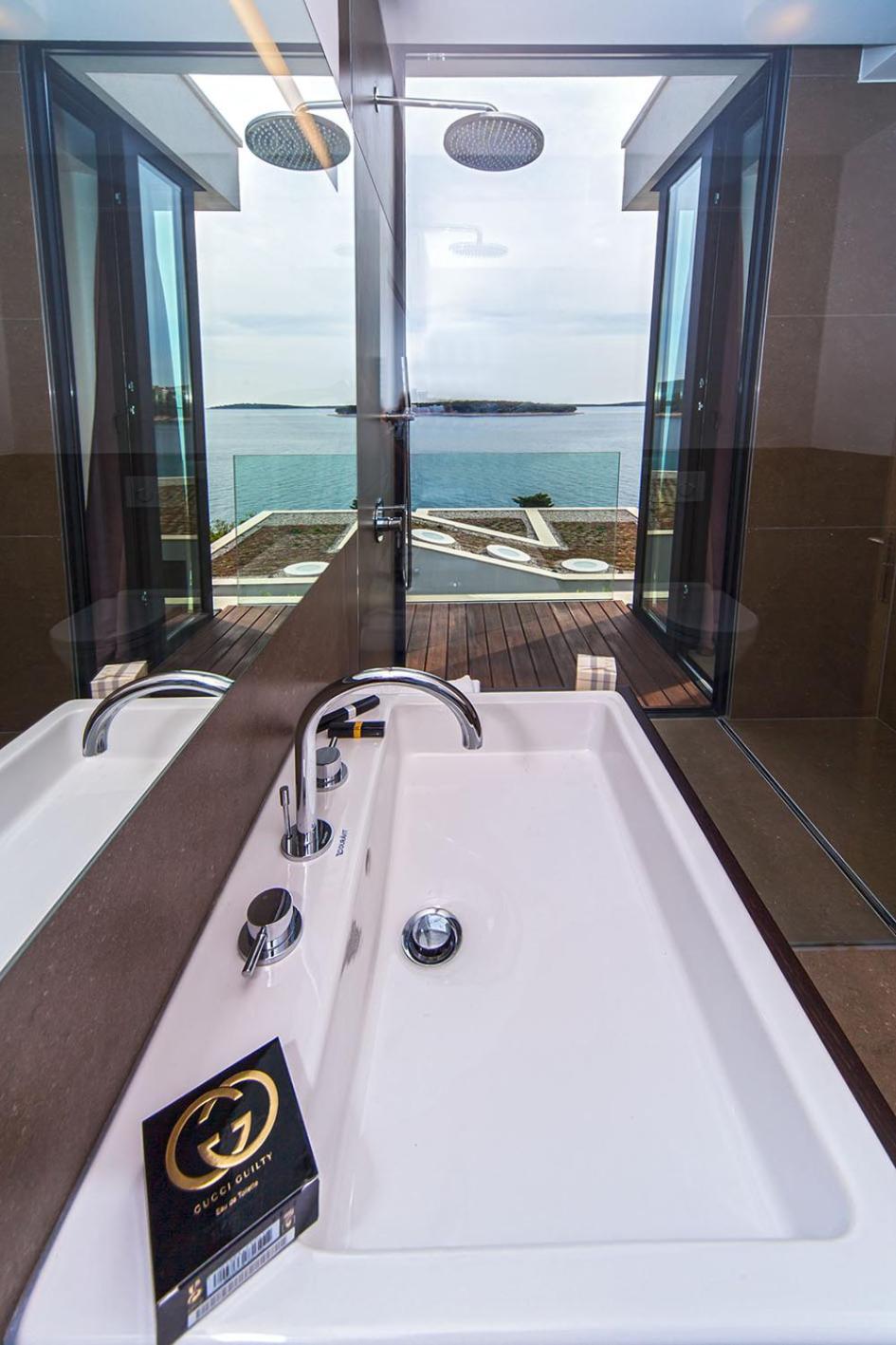 Golden Rays Luxury Villas & Apartments