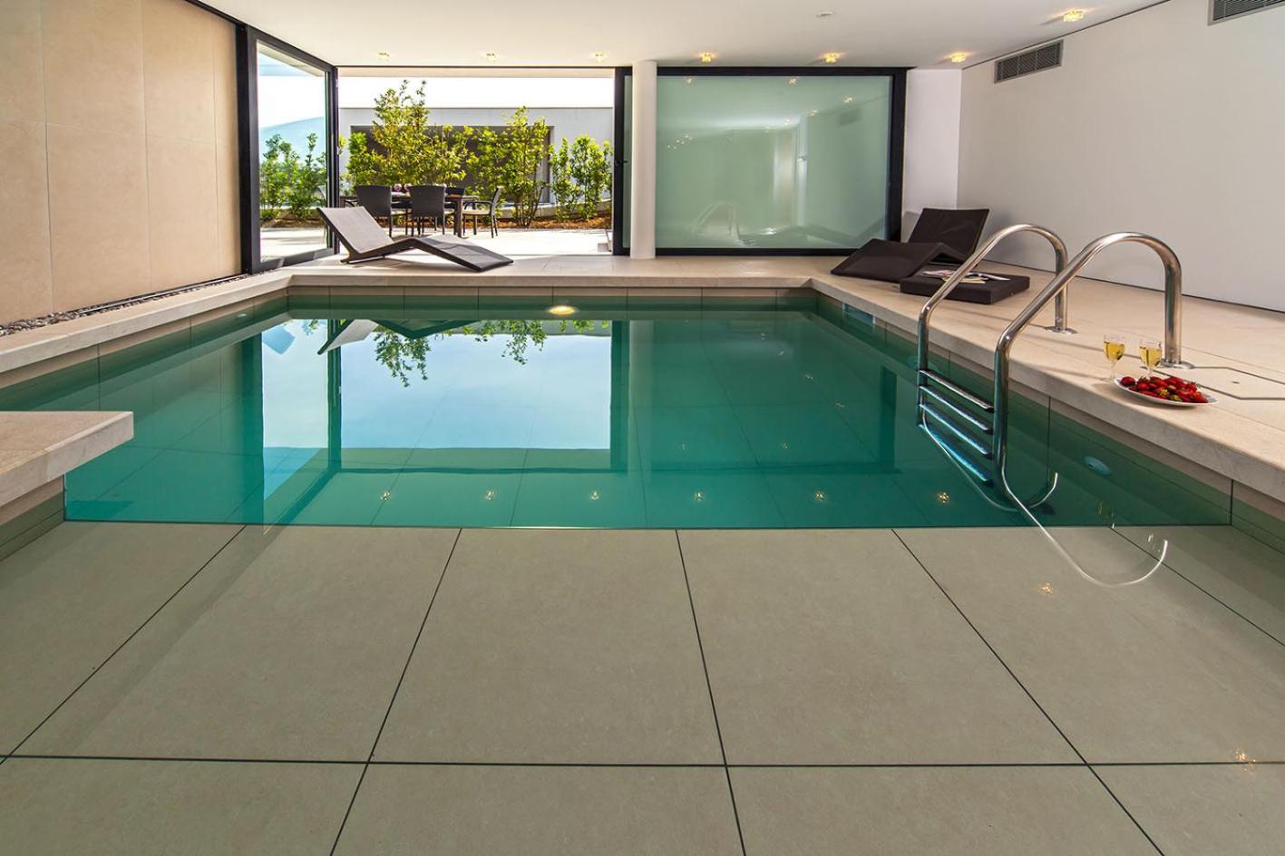 Golden Rays Luxury Villas & Apartments