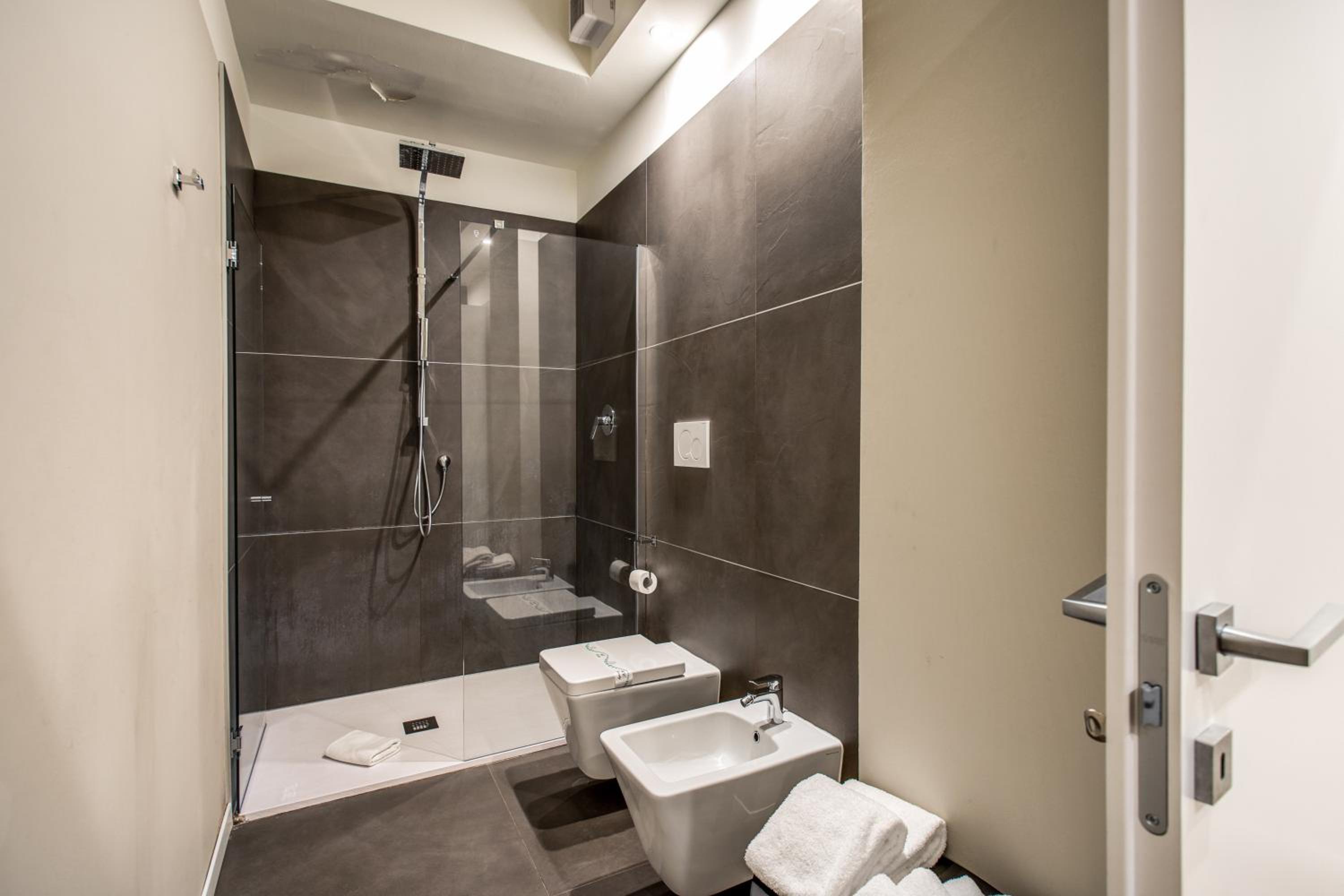 Suite Santa Tecla