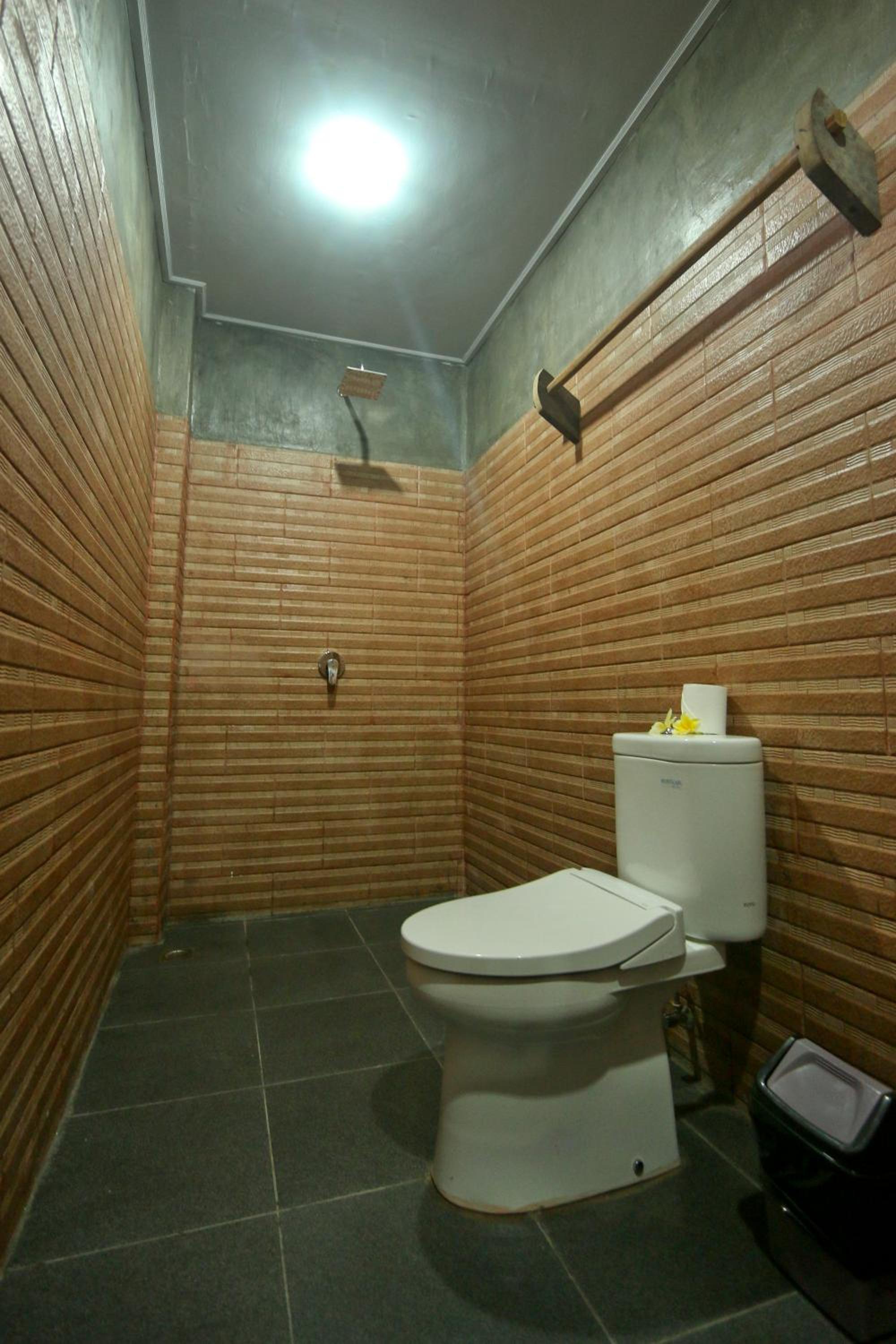Tropical Canggu Hostel view 5