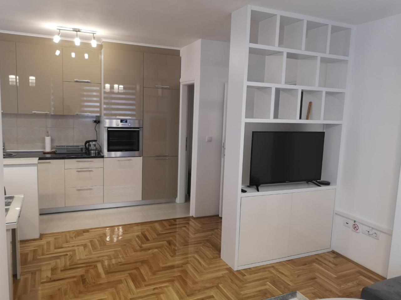 Apartman Gaga 1 view 2