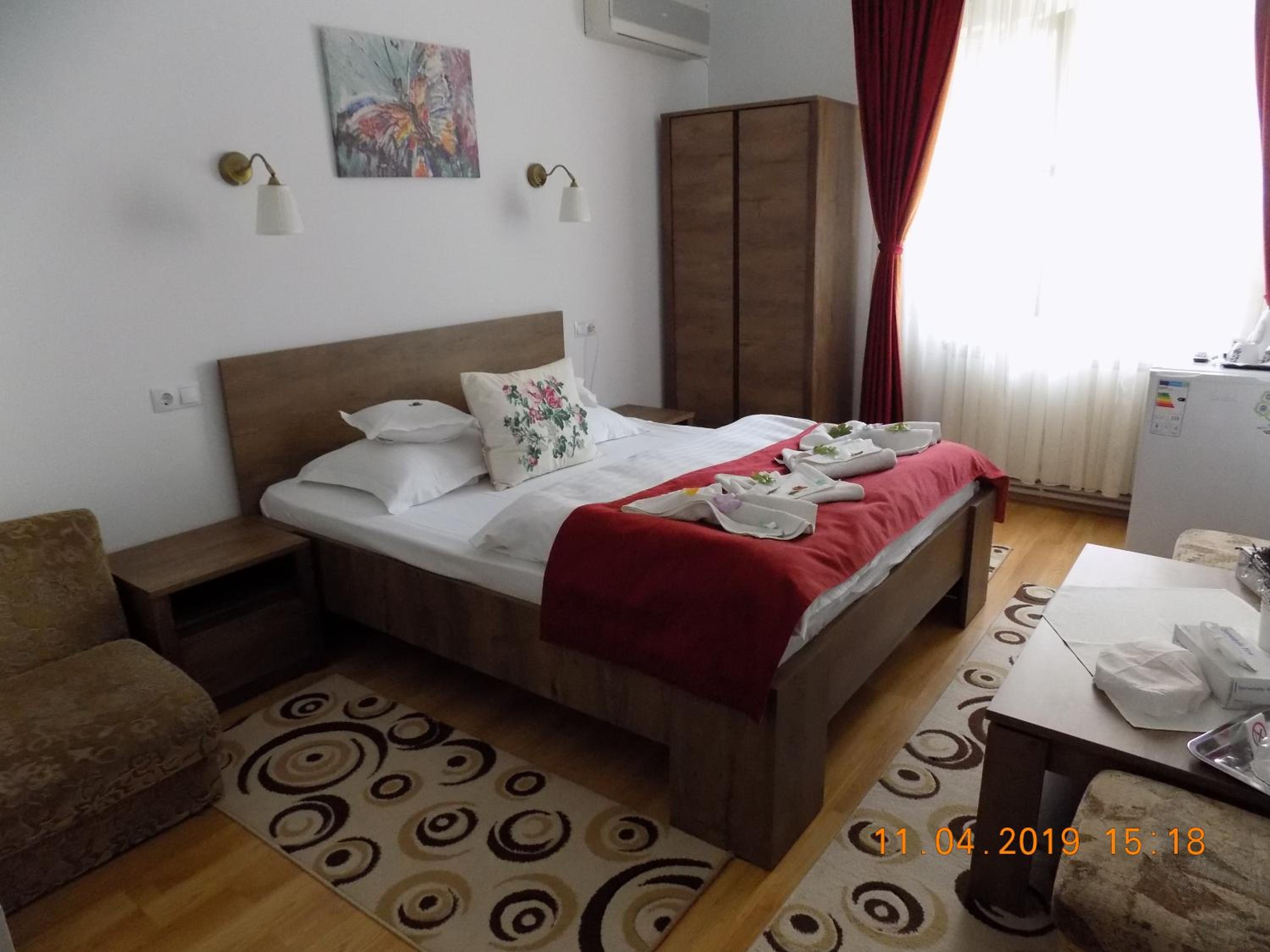Photo 36