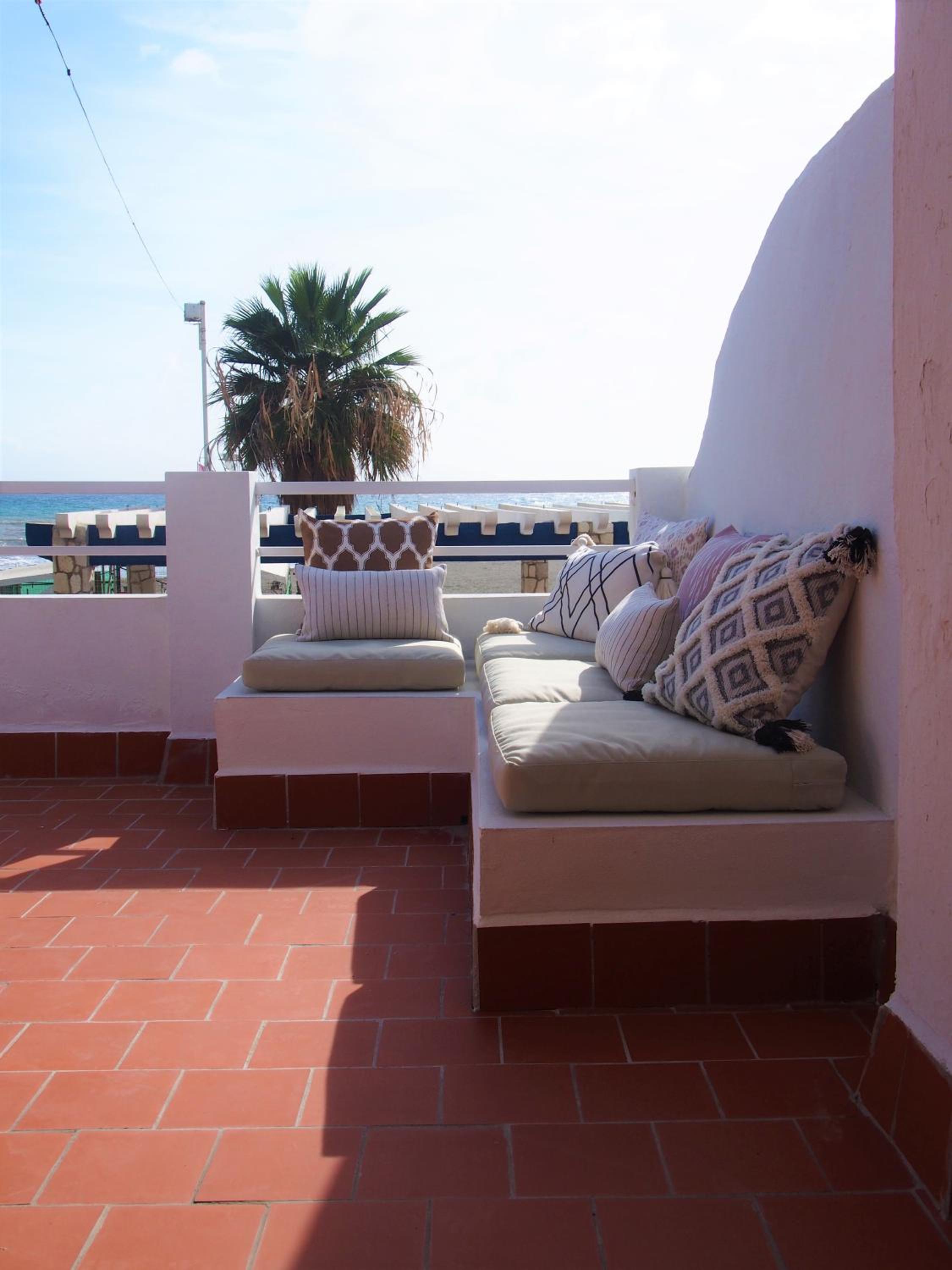 PLAYA 45, FIRST LINE BEACH HOUSE