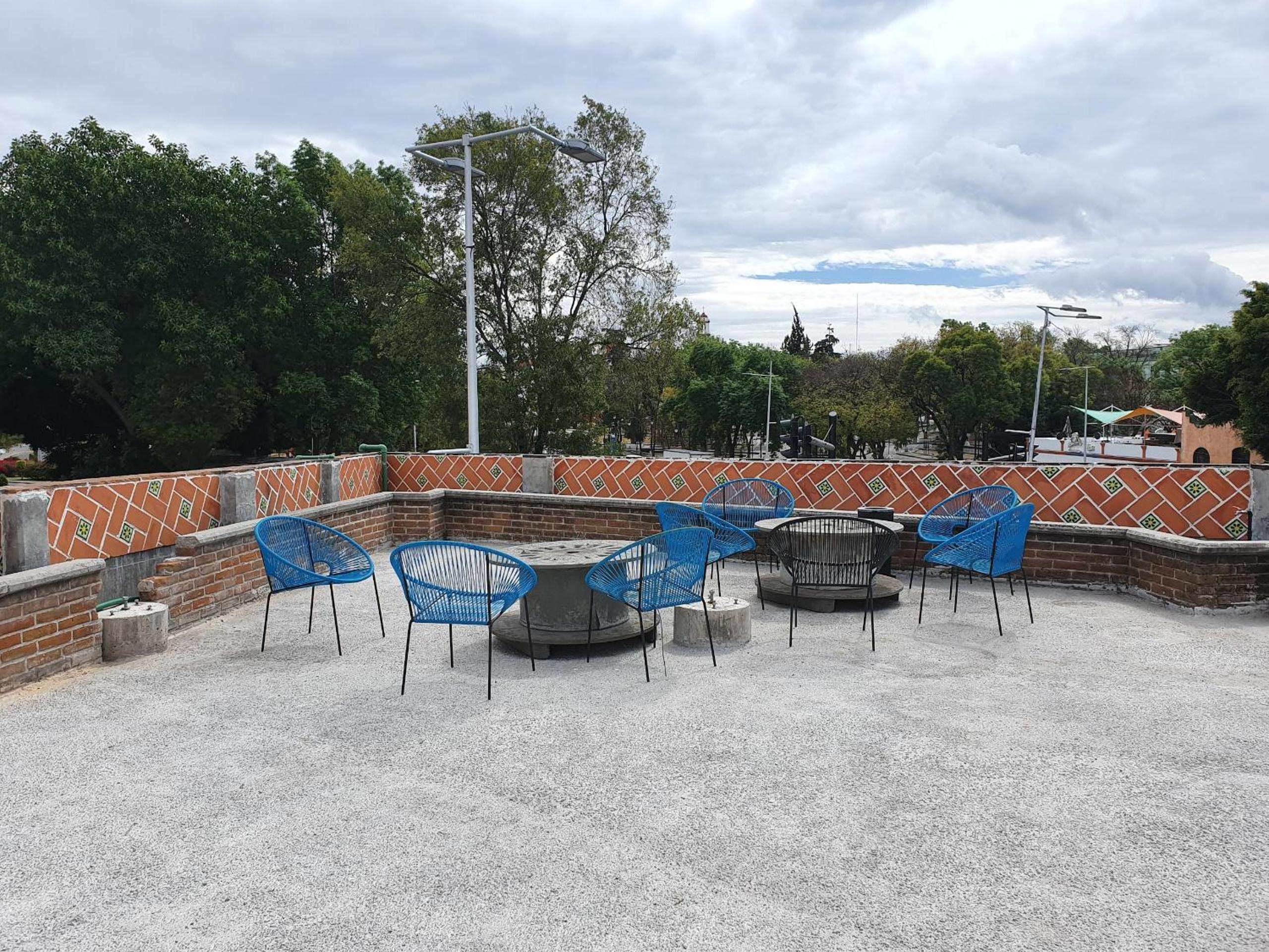 Hostalgia Casa Zul