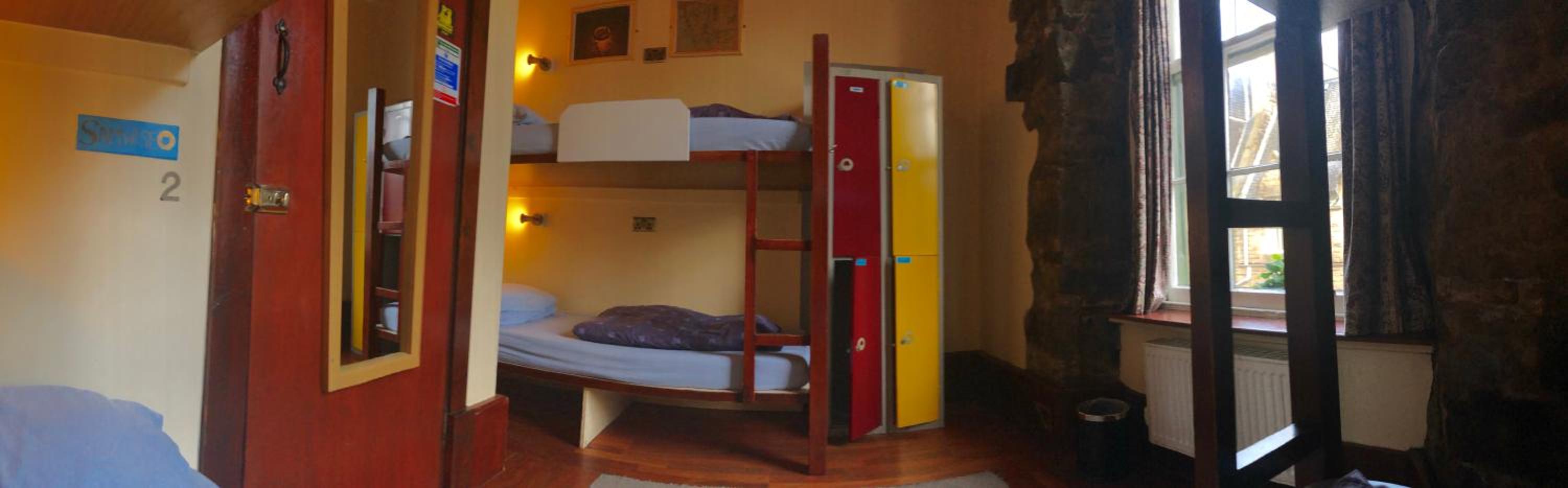 High Street Hostel - Over 18s Only, Backpackers Atmosphere