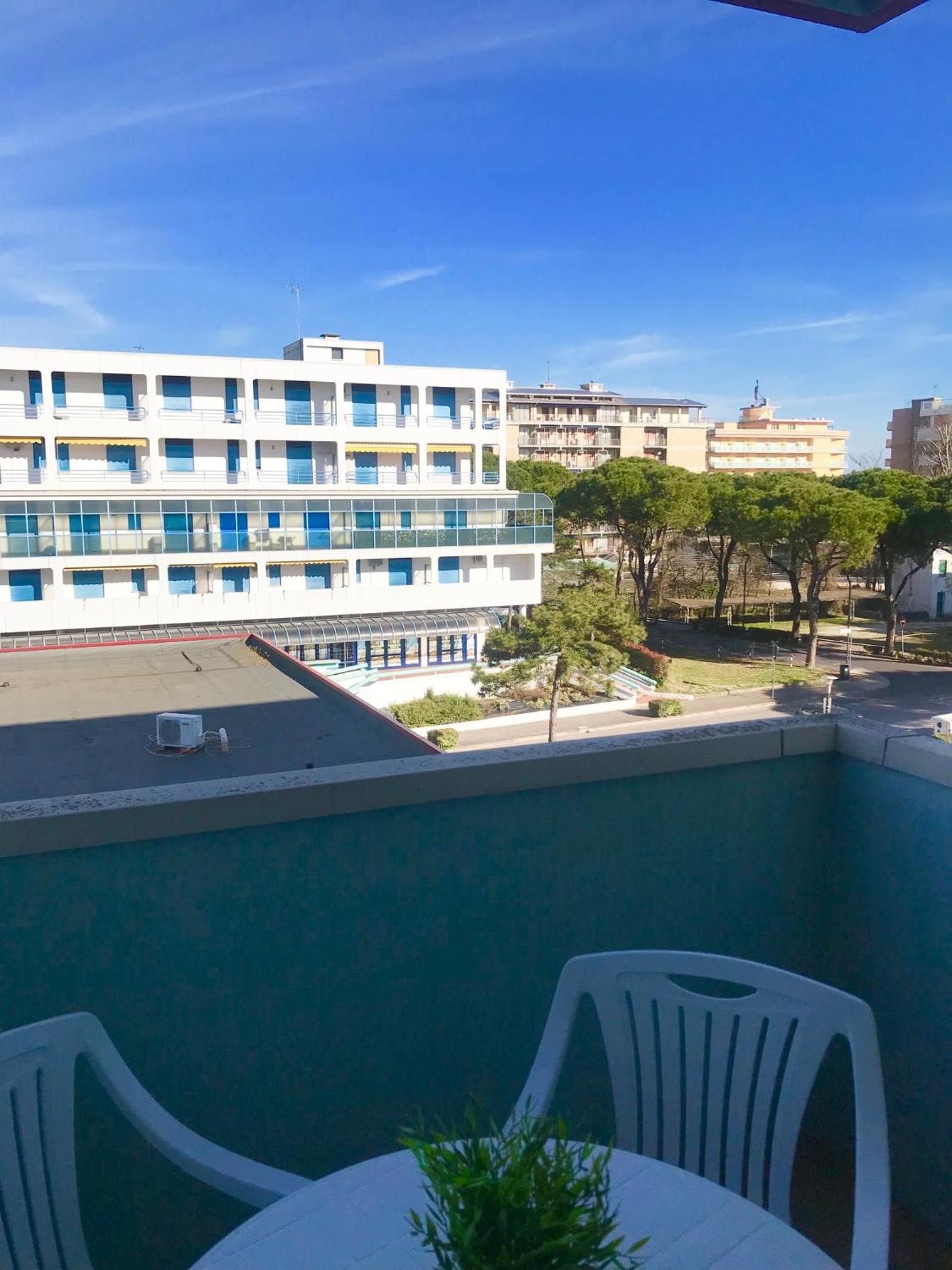 Condominio Monaco view 2