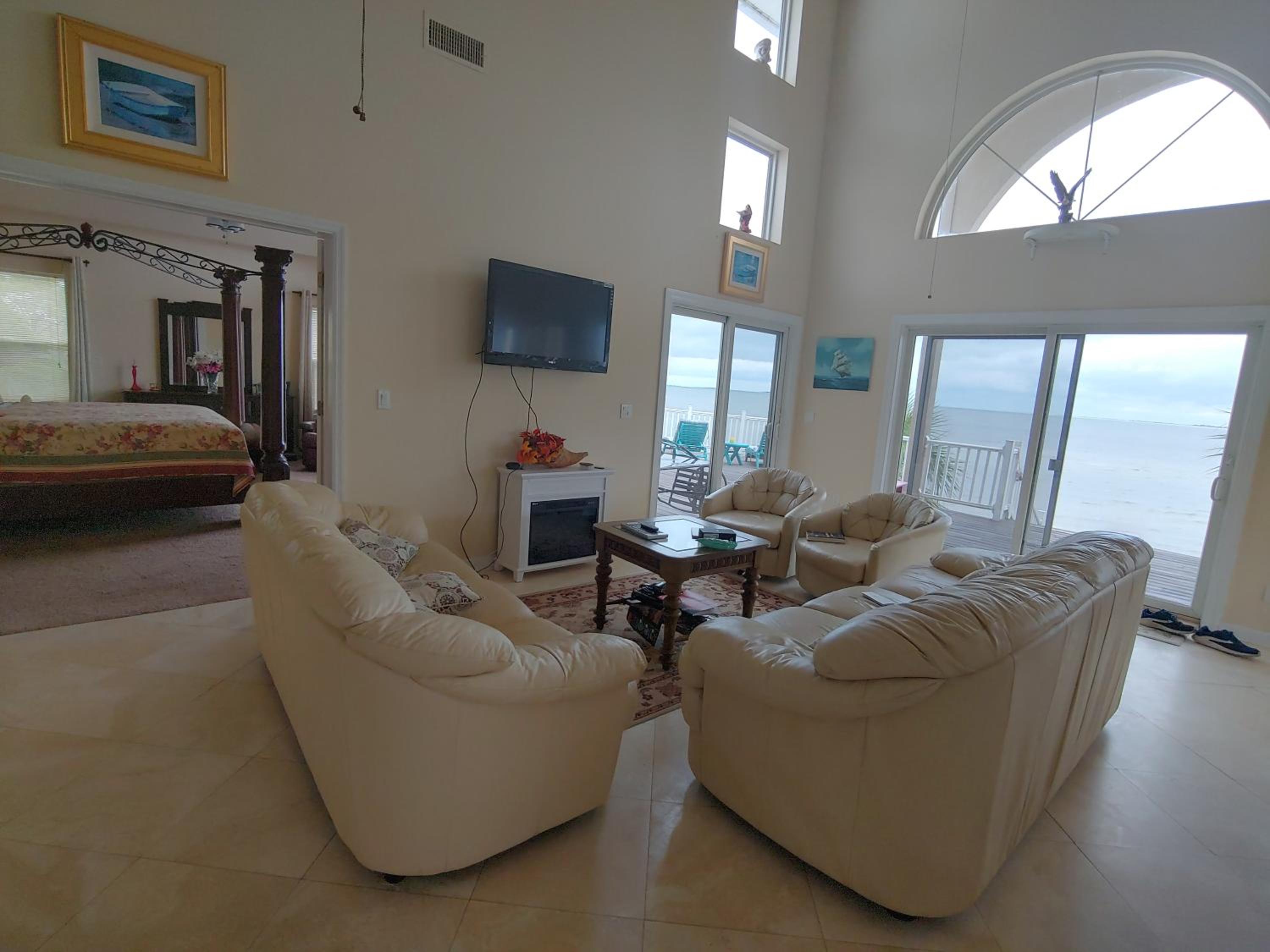 Paradise by the Sea view 5