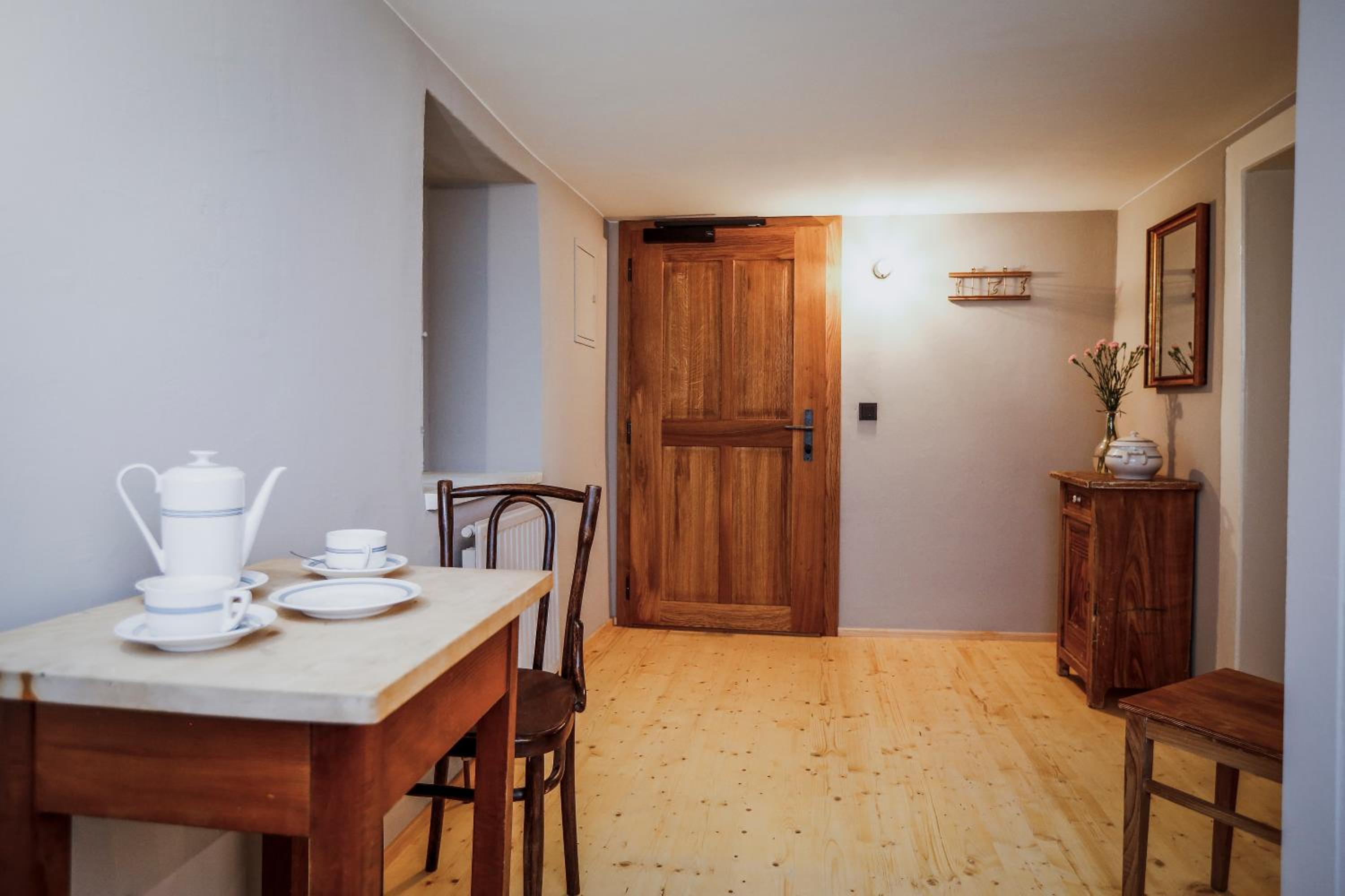 JH4 Stadthaus mit 4 Wohnungen im Jüdischen Viertel