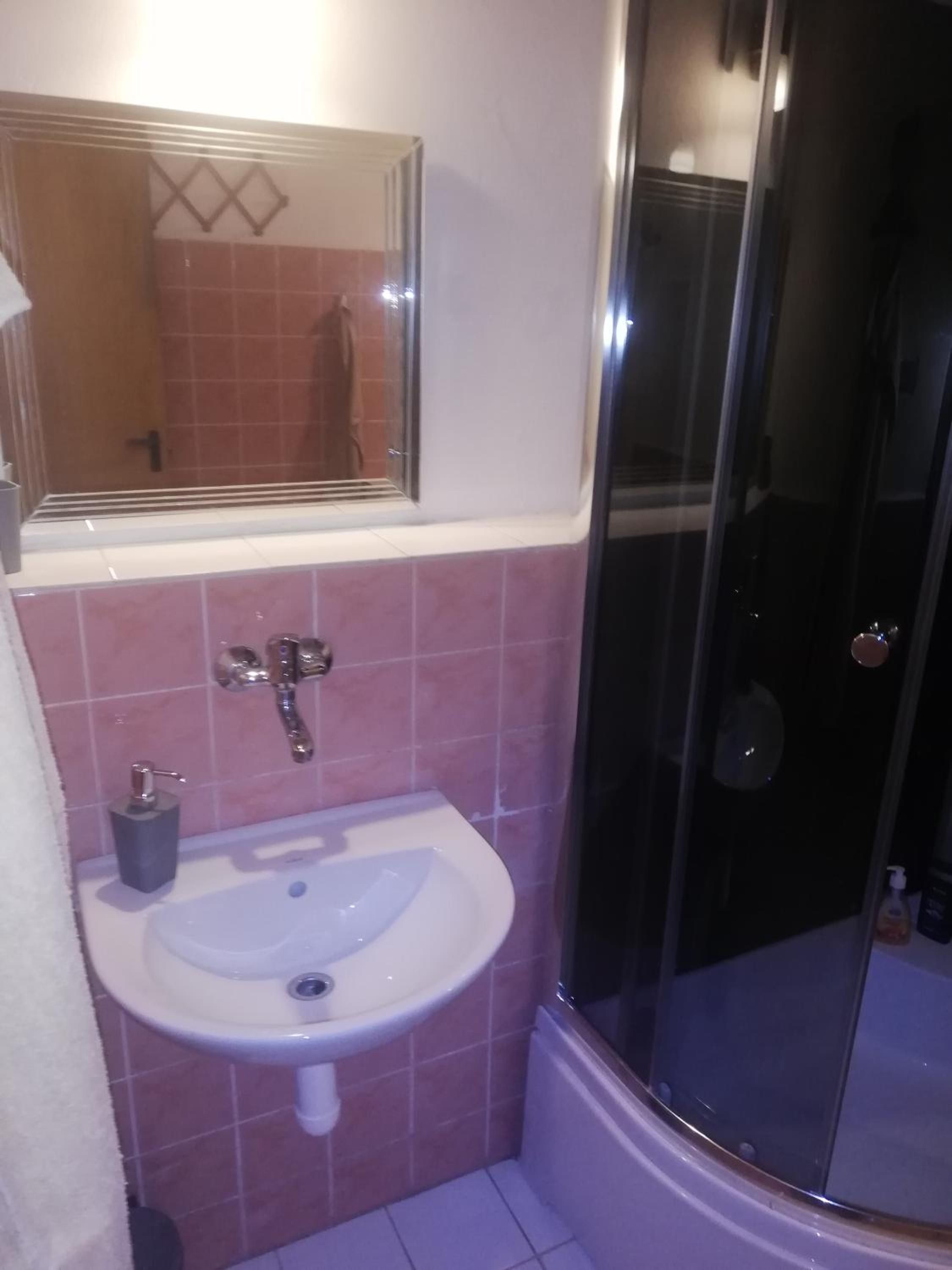 Photo 34