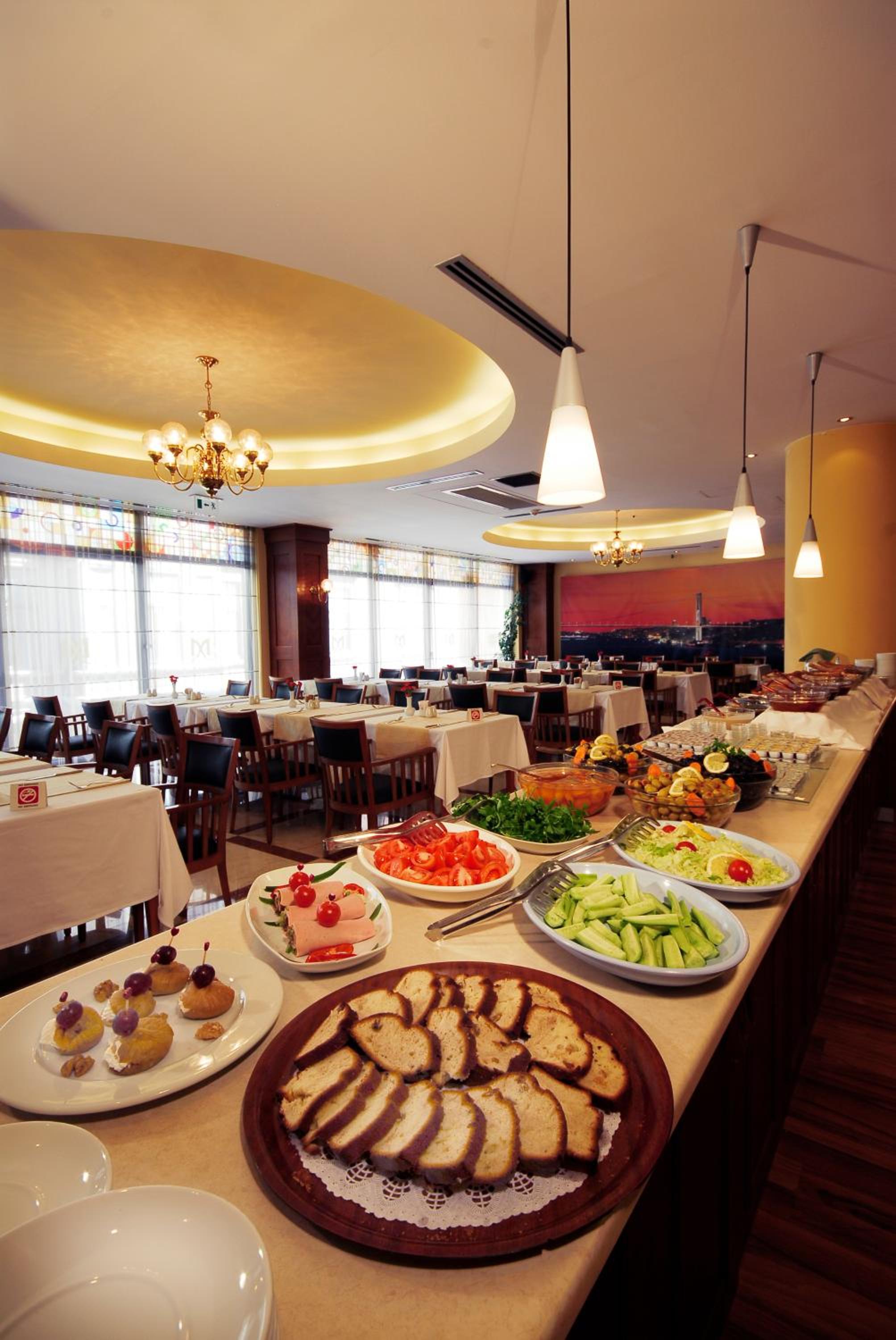Taksim Metropark Hotel - Image 36