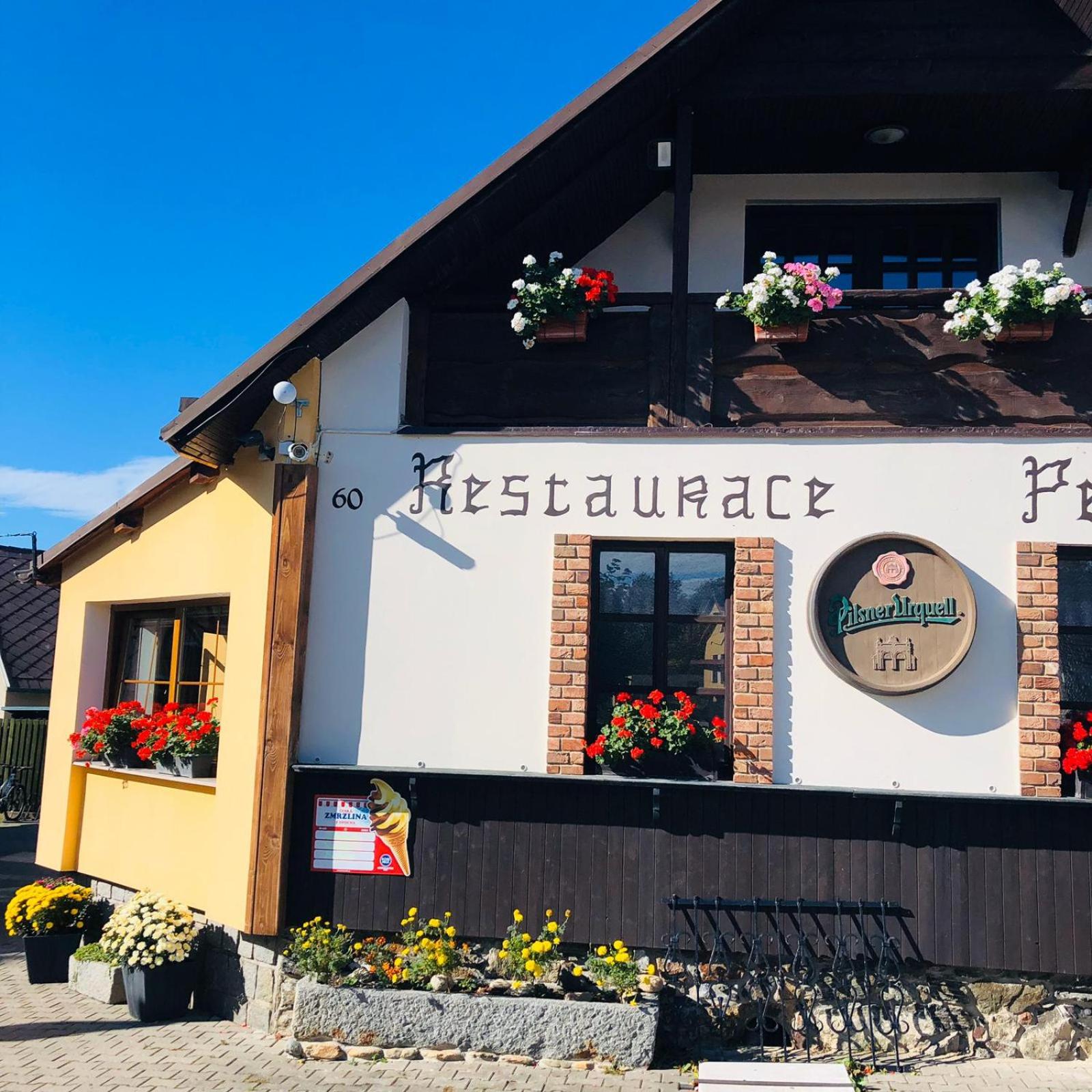 Penzion, Restaurace Jaro Věšín Brdy