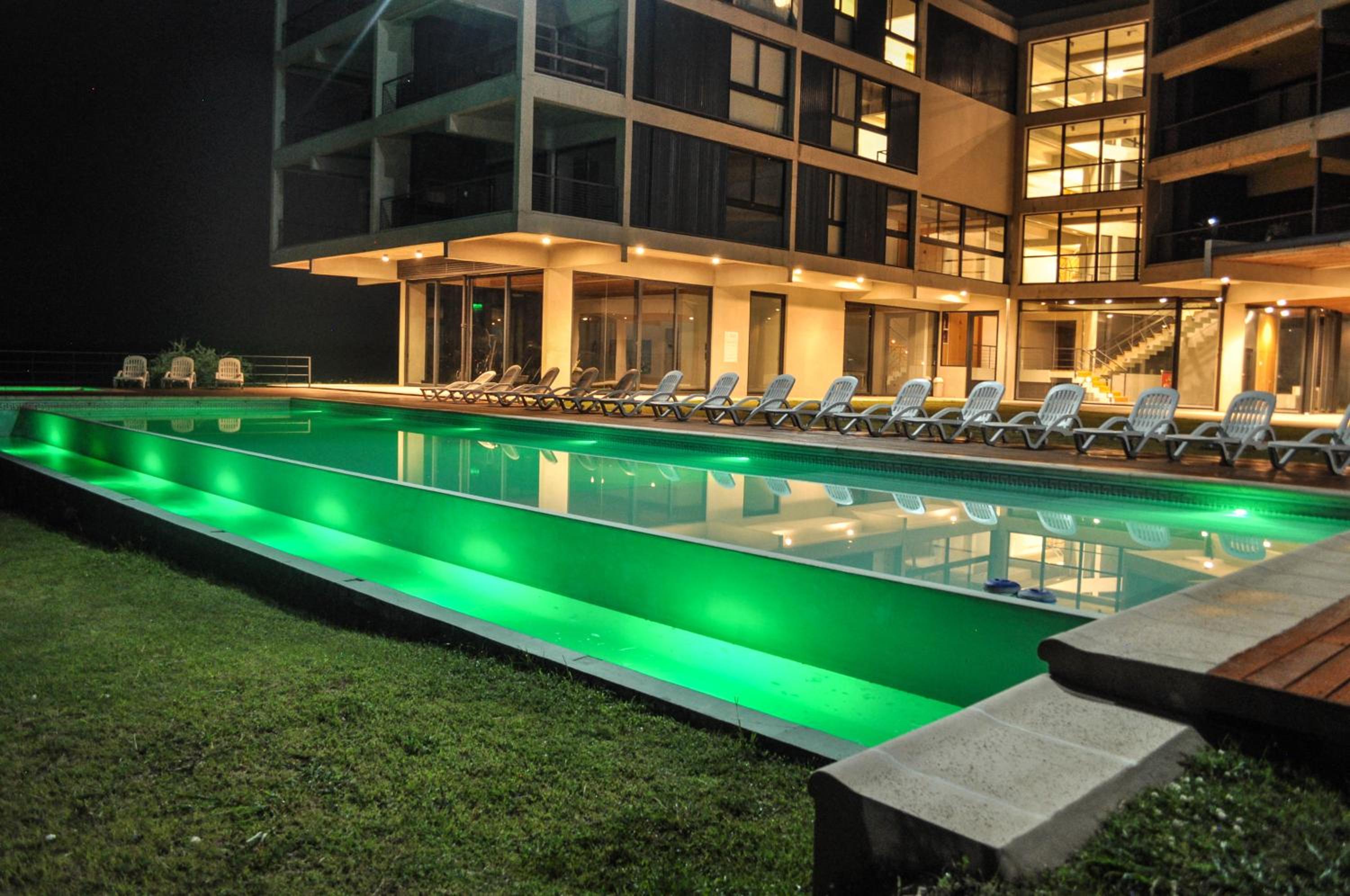 Premium Apart frente al Dique Los Molinos