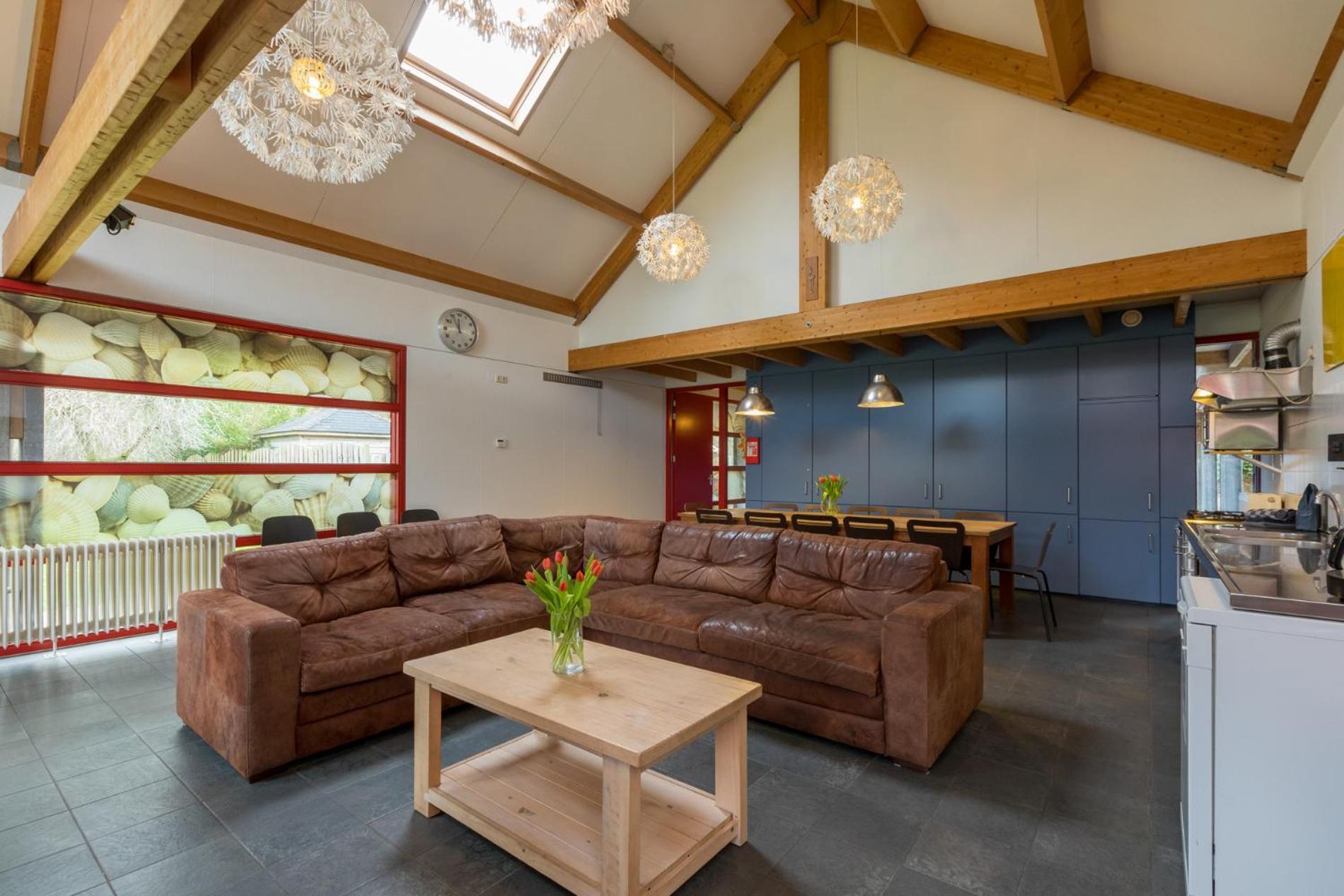Welcome in - Familiehuis Zonnevylle met speelweide I Duinweg 135 Zoutelande view 2