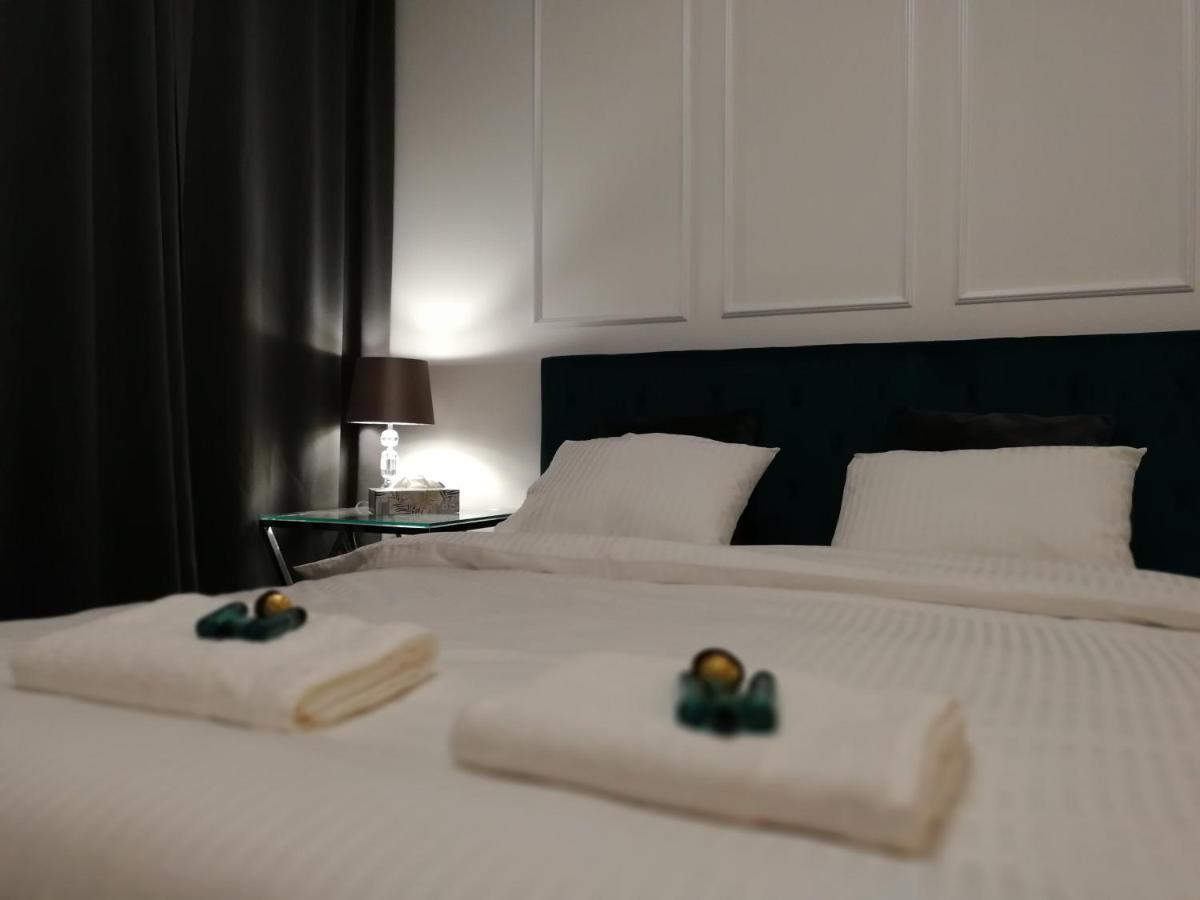 Warsaw To Be - Glamour Apartment view 4