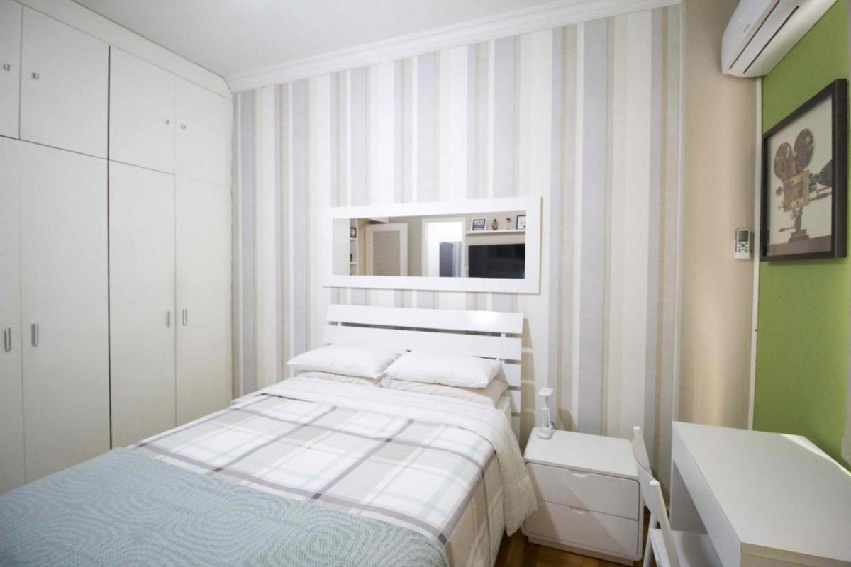 Pineapples VP601 - Apartamento em Ipanema na esquina de Farme de Amoedo