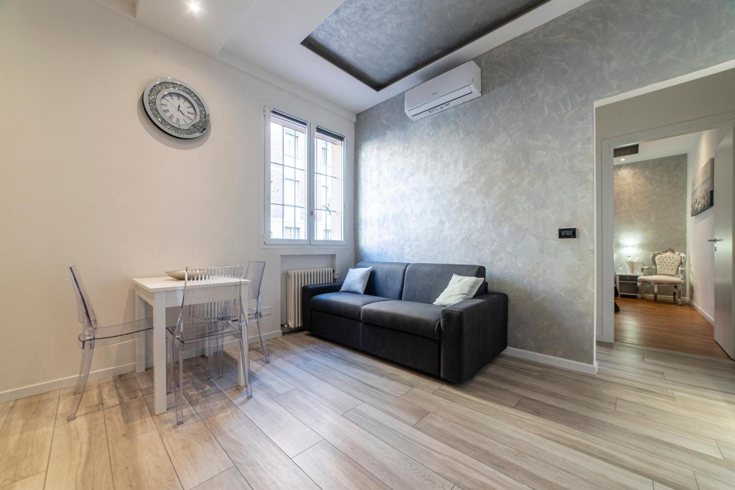 FASHION APARTMENT SILVER Bologna photo 5