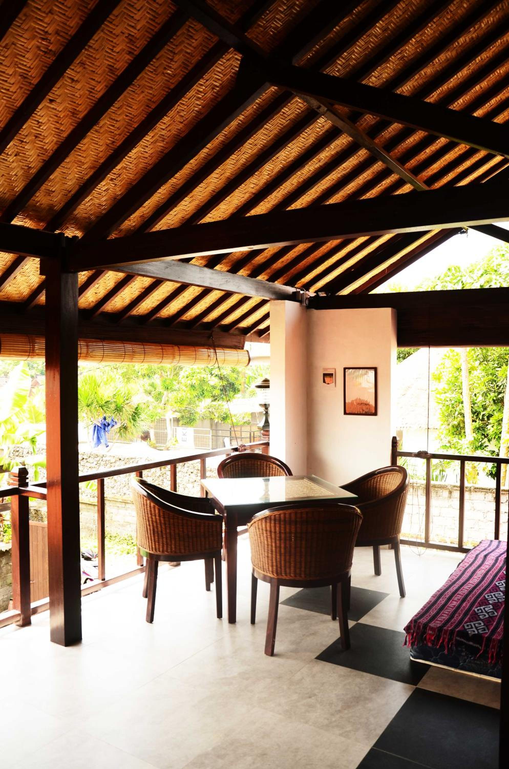 Capung Guesthouse view 4