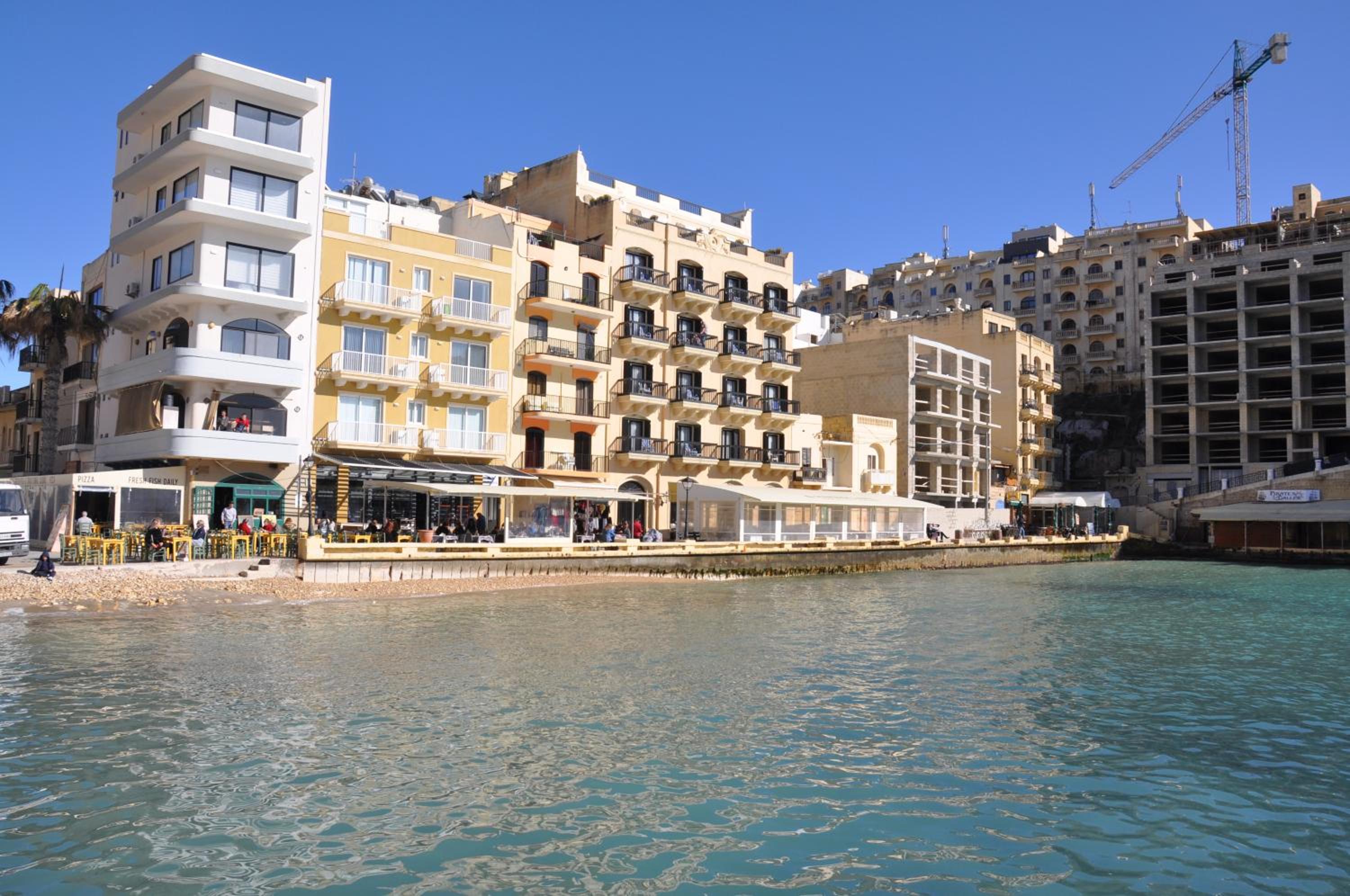 Superior Xlendi Lungomare Apartment view 3