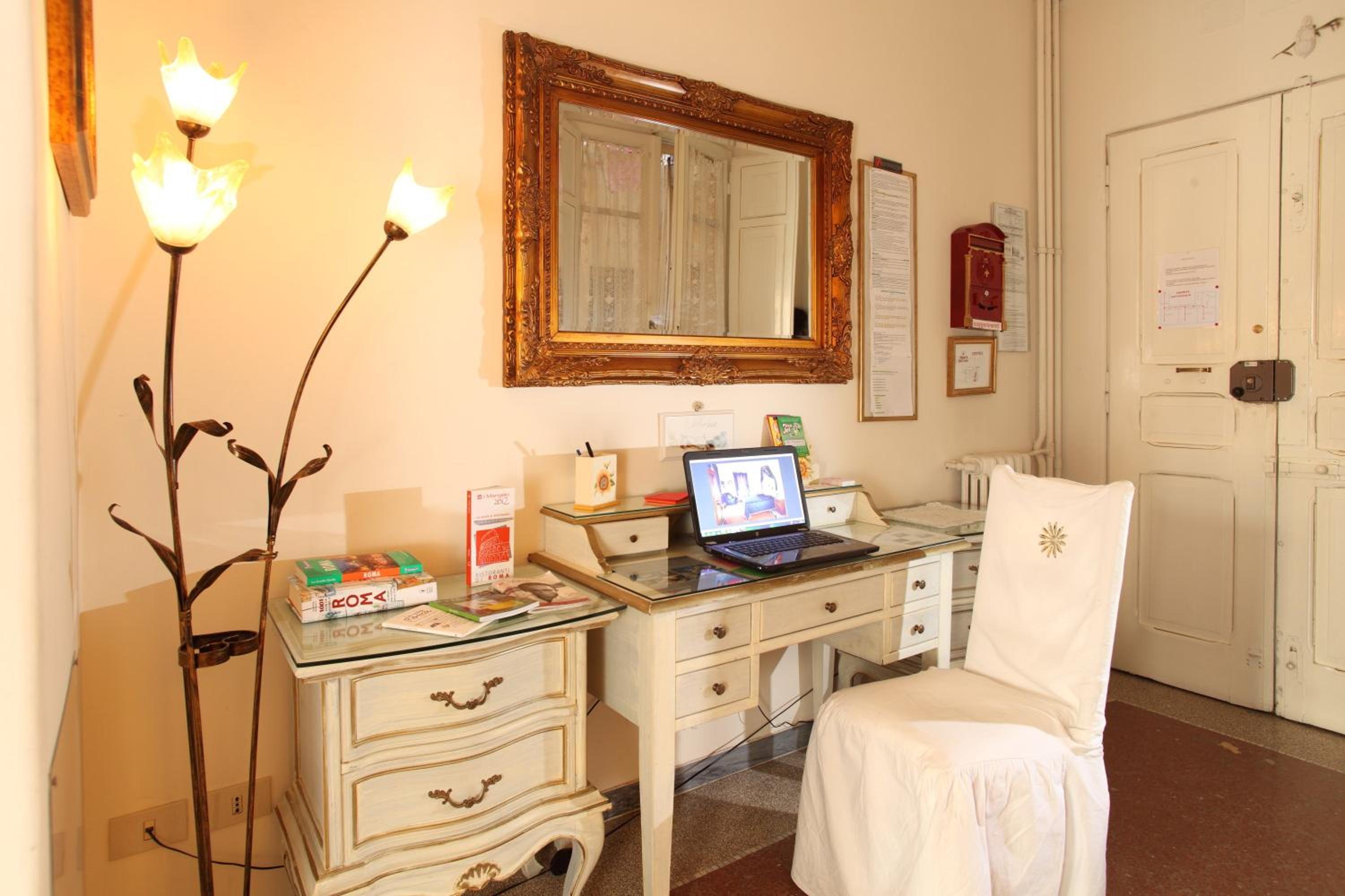 B&B DolceVirginia