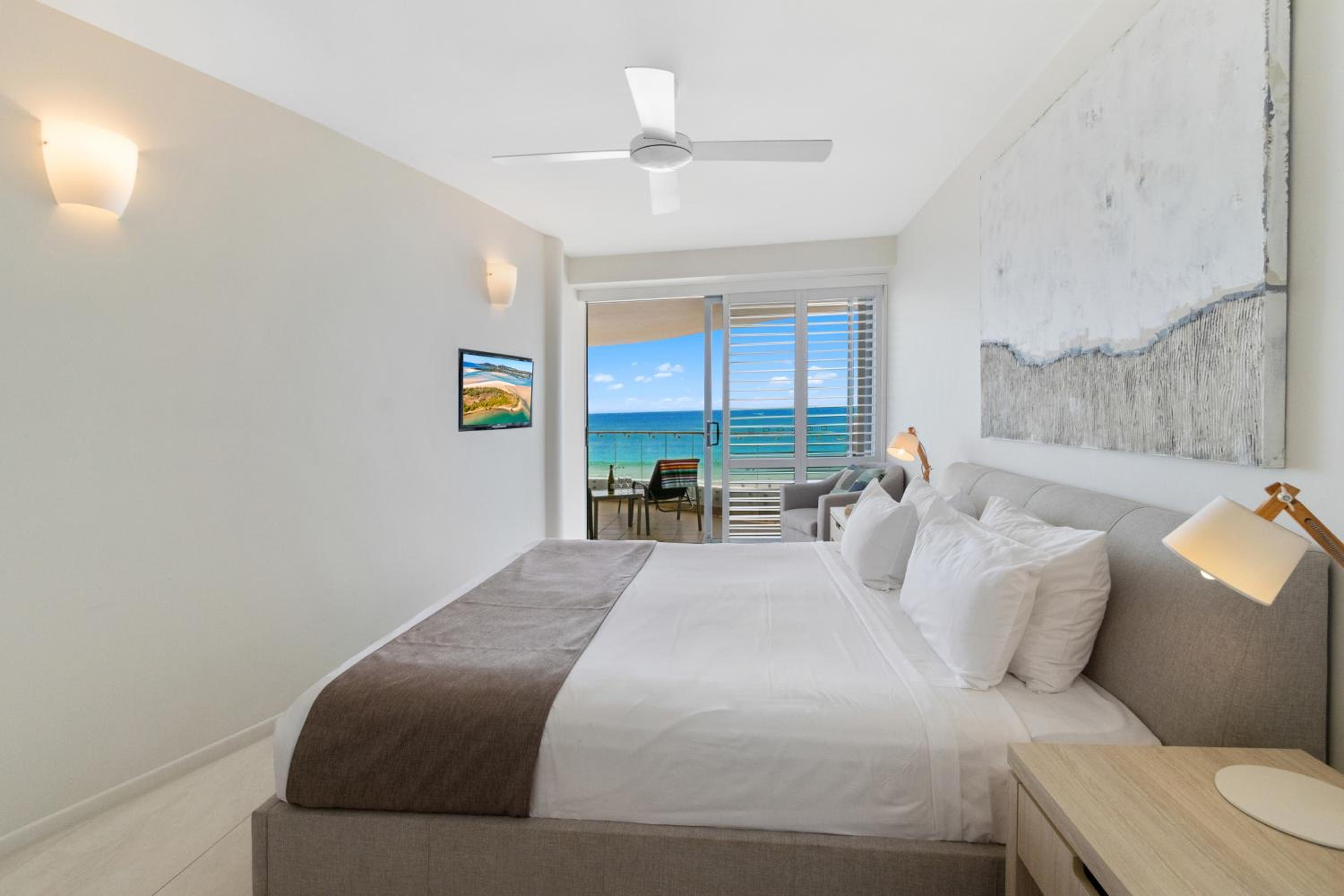 La Mer Apartments