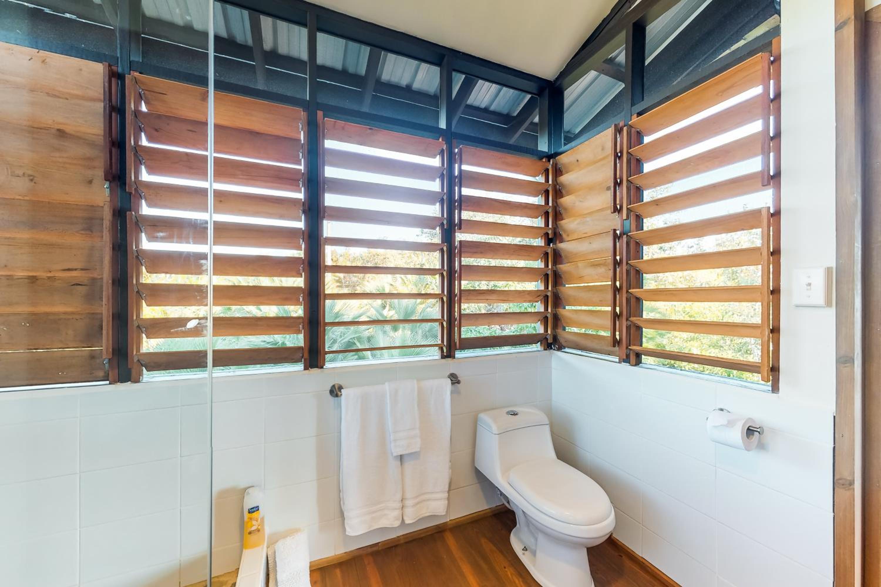 Mahogany Cabaña at Inn The Trees -Gold Standard Certified