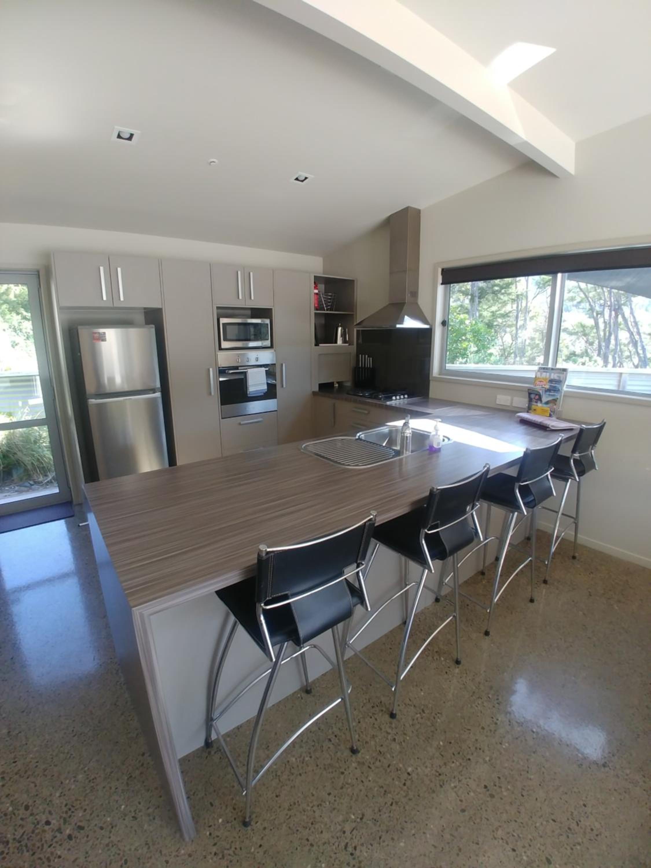 Ryder Ridge Holiday Home view 4