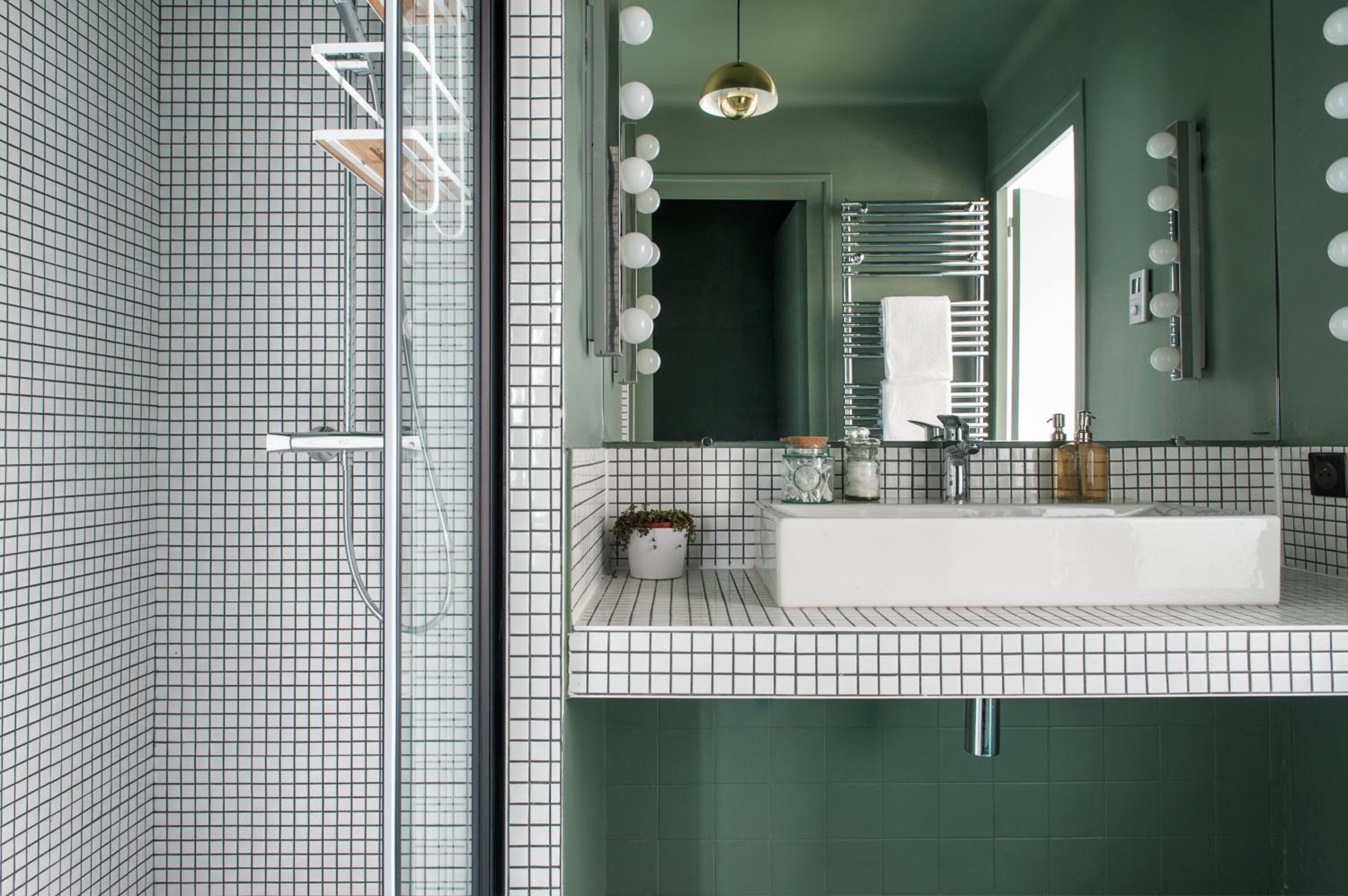 La Cascade en Clisson — bathroom