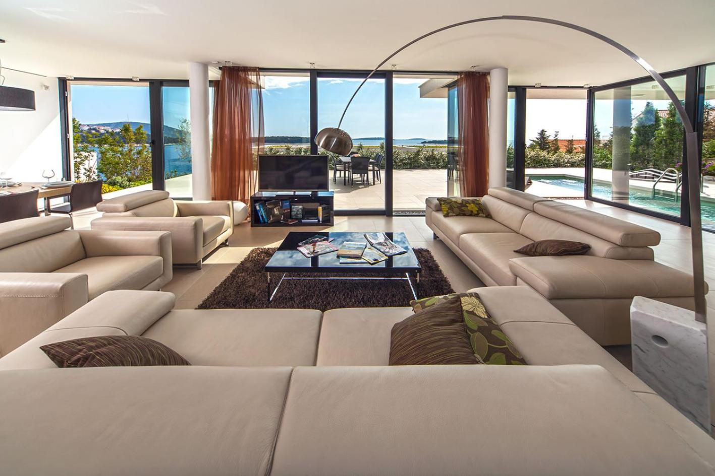Golden Rays Luxury Villas & Apartments