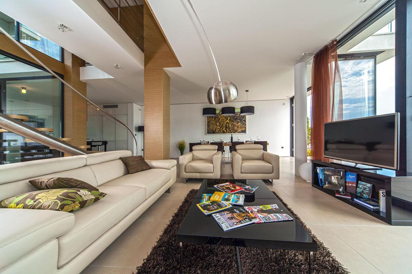Golden Rays Luxury Villas & Apartments