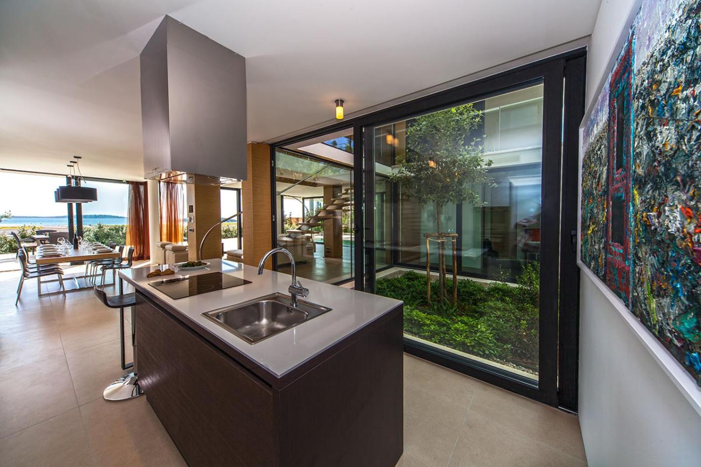 Golden Rays Luxury Villas & Apartments