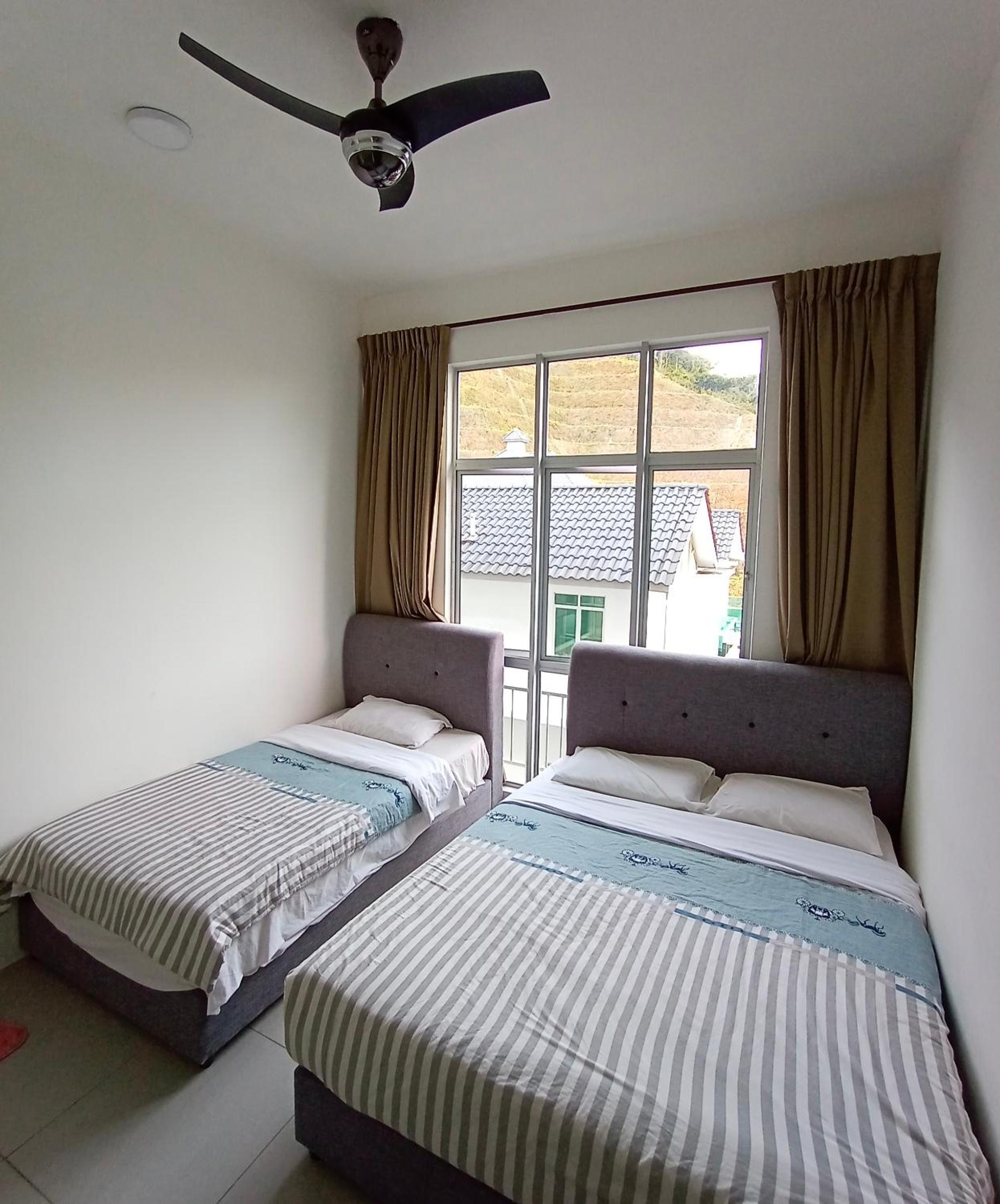 Cameron's Square Apartment photo 8