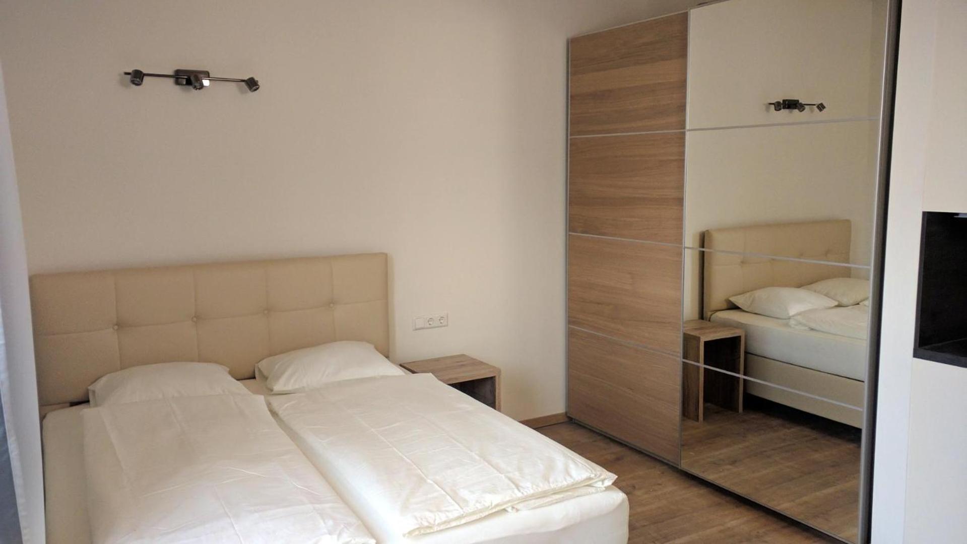 Klagenfurt Vacations - 212 St Petersburg, Studio Apartment, 27m2, 1-2 Pers - Property Image 3