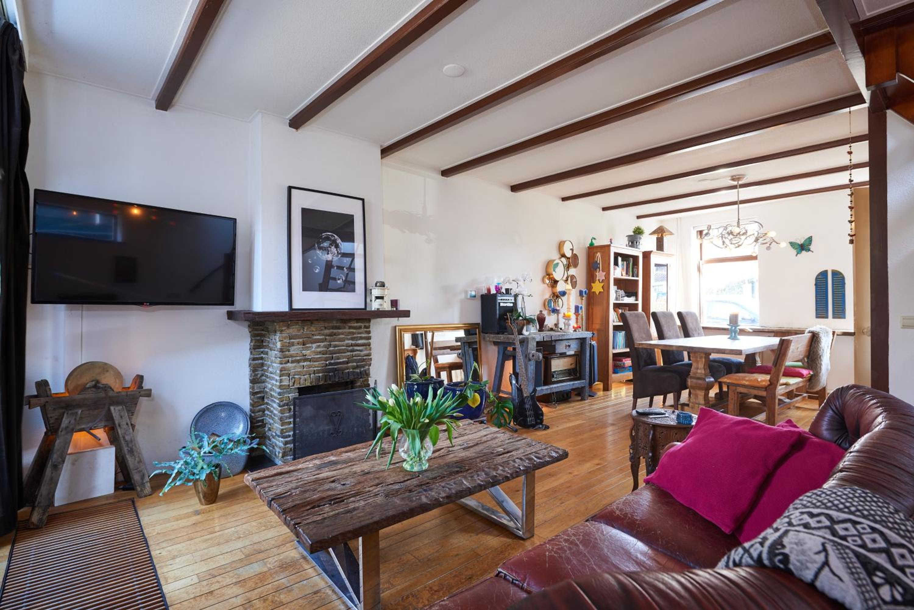 Family home view 5