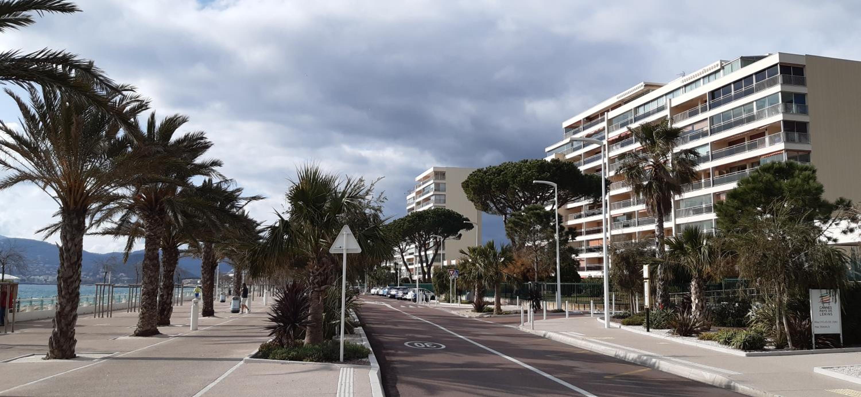 Great Waterfront Apartment In Cannes BoccaCabana photo 2